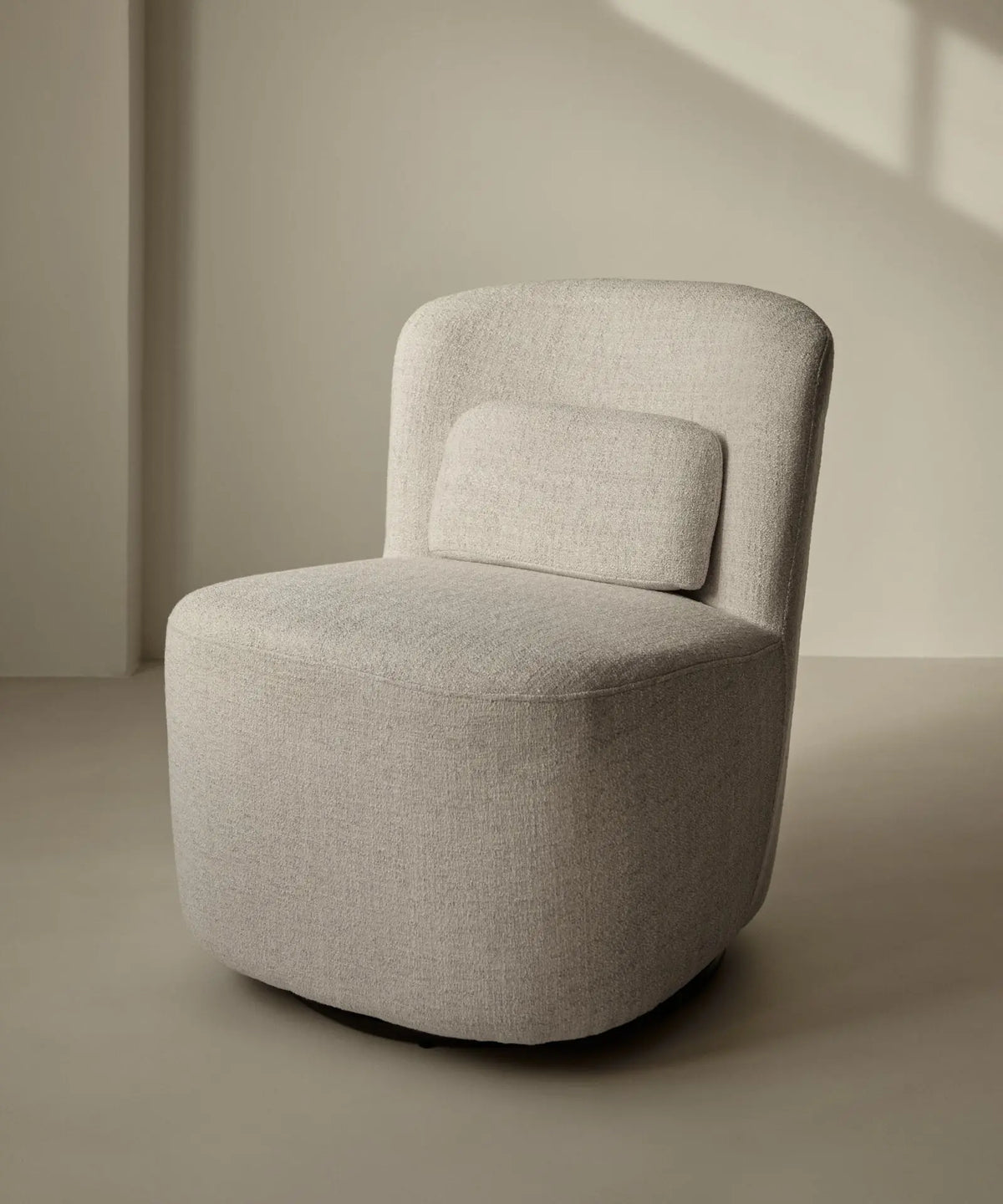 54971785478530 Sillón Tapizado Noa Sillones tapizados Northdeco