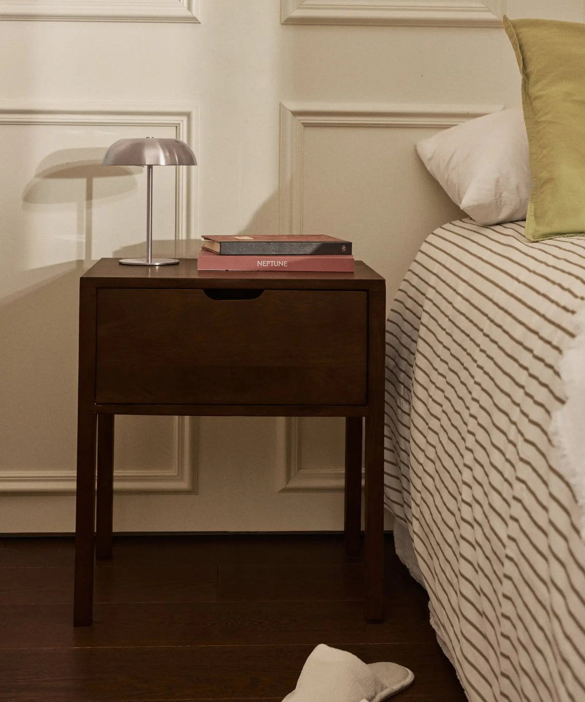 56755105661314 Mesita de Noche en Madera de Mango Lanka Mesas de Madera Northdeco