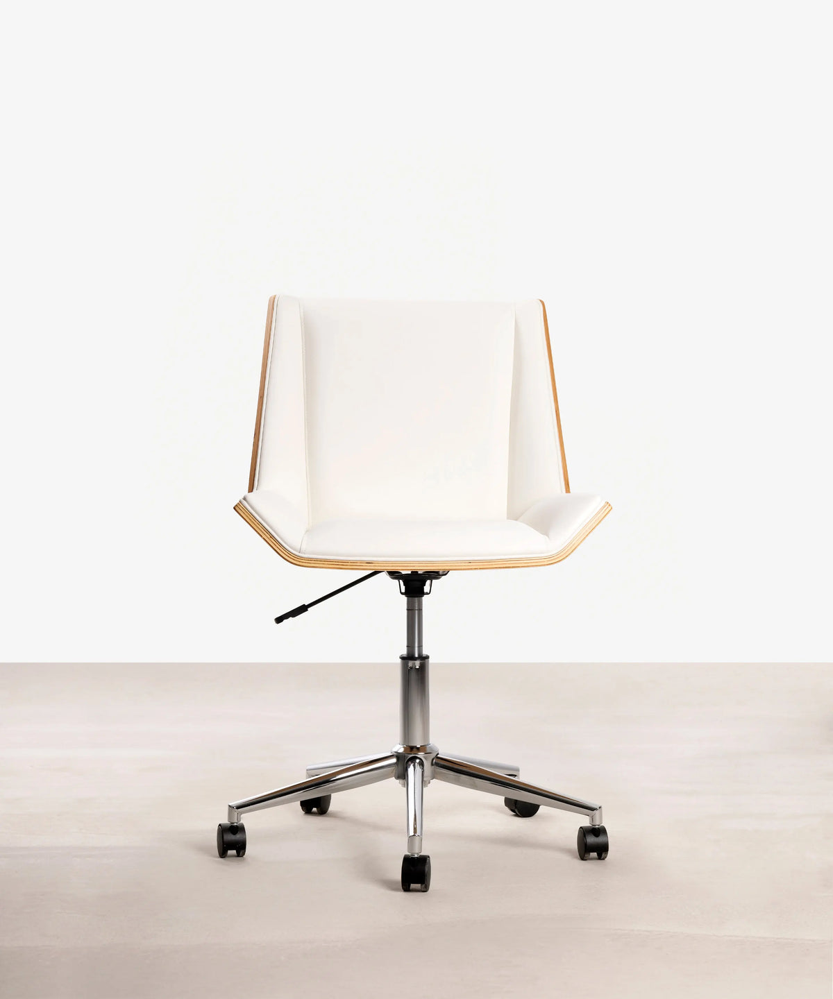 42013419208883 Silla de Escritorio Lyssa Sillas de Oficina Northdeco