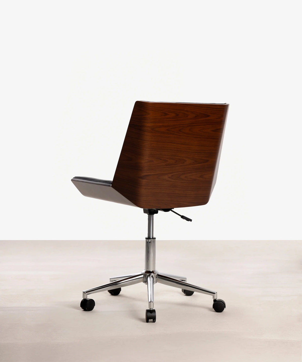 42013419176115 Silla de Escritorio Lyssa Sillas de Oficina Northdeco