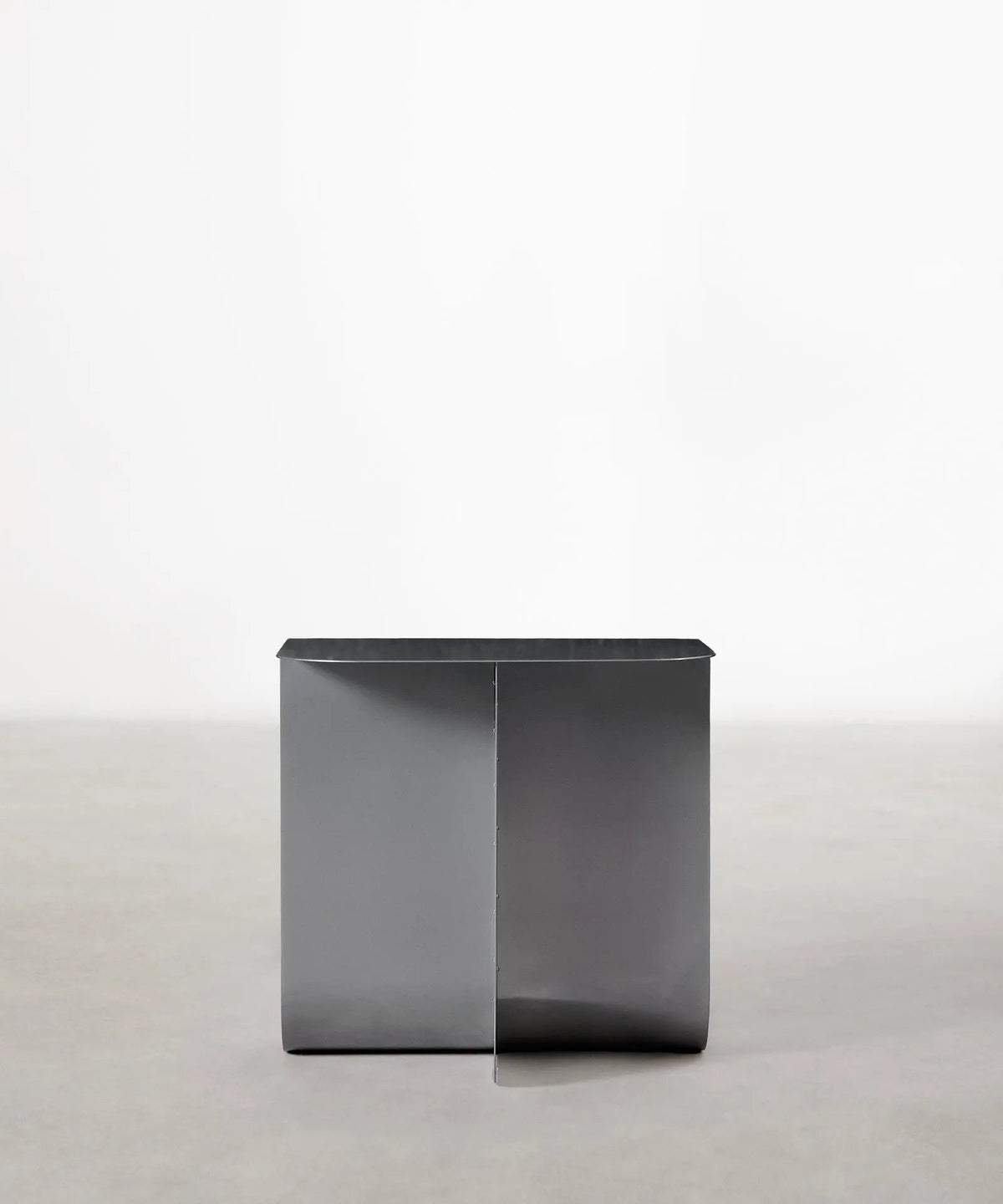 55526877561218 Mesita auxiliar de metal Dama (40x30x40 cm) Mesas Auxiliares Northdeco