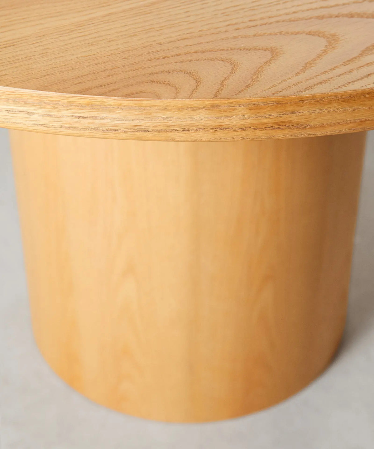  55587551052162 Mesa de Comedor Redonda en Madera Jolie (120 cm) Mesas de Madera Northdeco