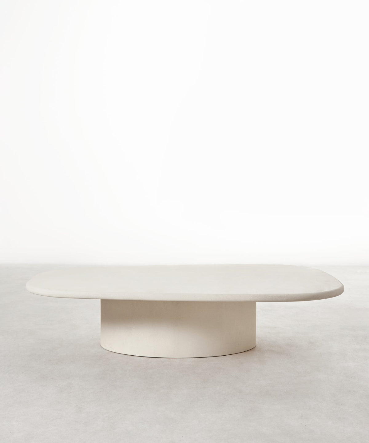 55284172358018 Mesa de Centro Alargada en Microcemento Lira (135 cm) Mesas de Madera Northdeco