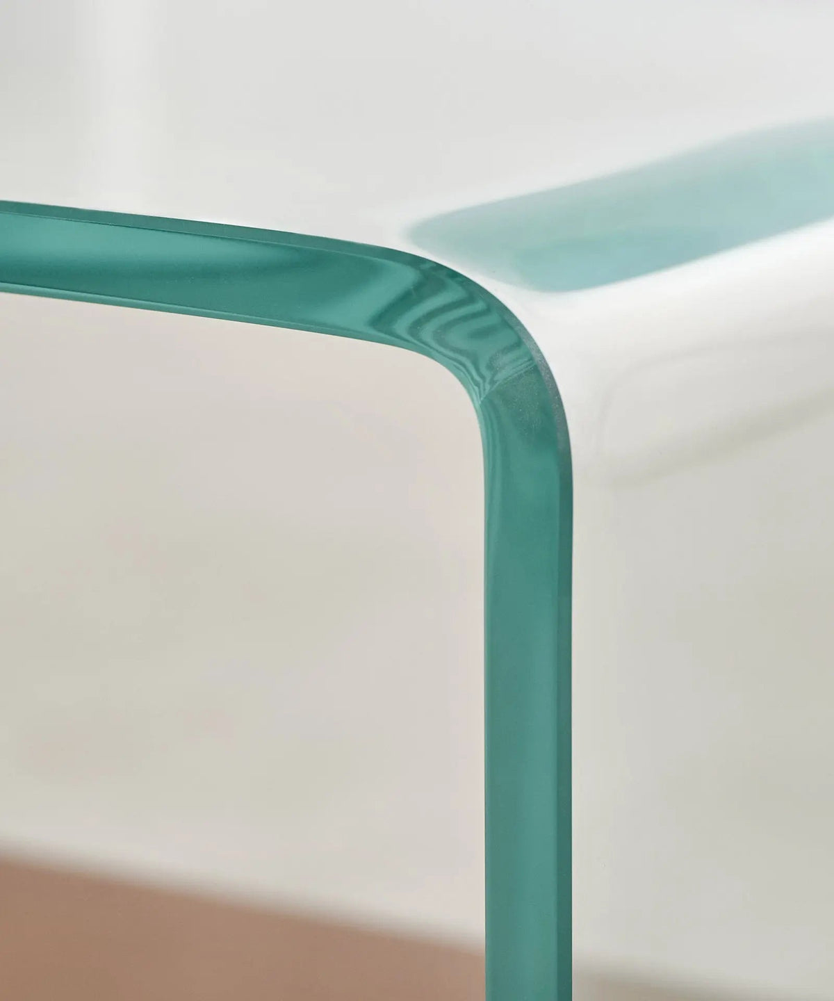 55391368774018 ND-0893 Mesas de Cristal Northdeco