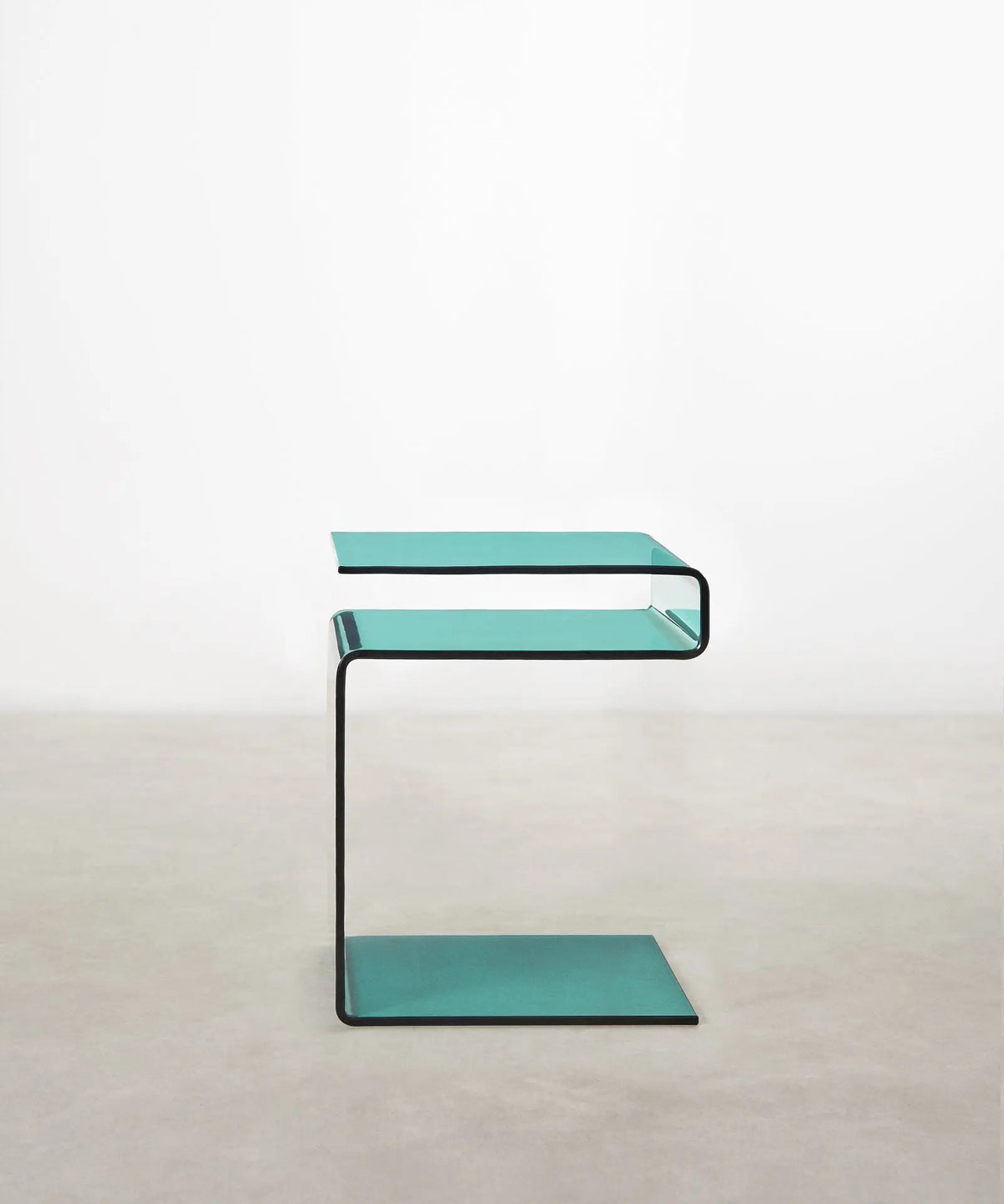 55418495107458 Mesa Auxiliar de Cristal Curvado de Saura  Northdeco