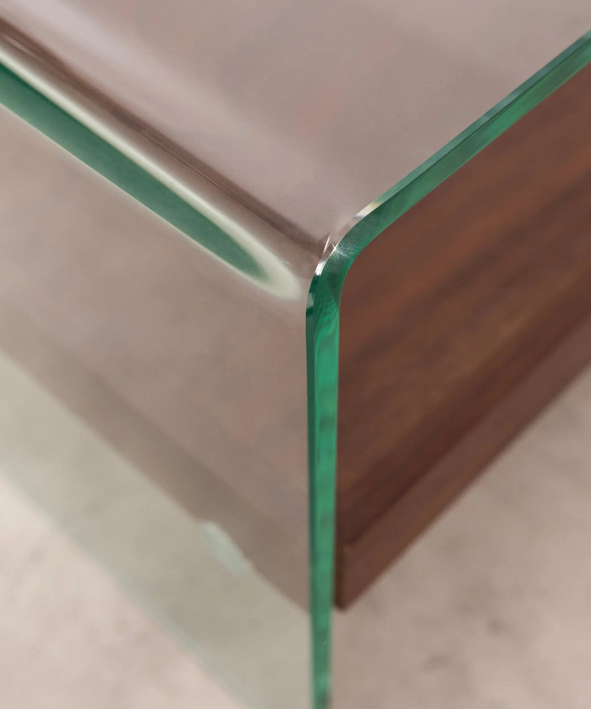 42101022621875 Mesa Baja de Cristal y Nogal Corina 110 x 55 cm Mesas de Cristal Northdeco