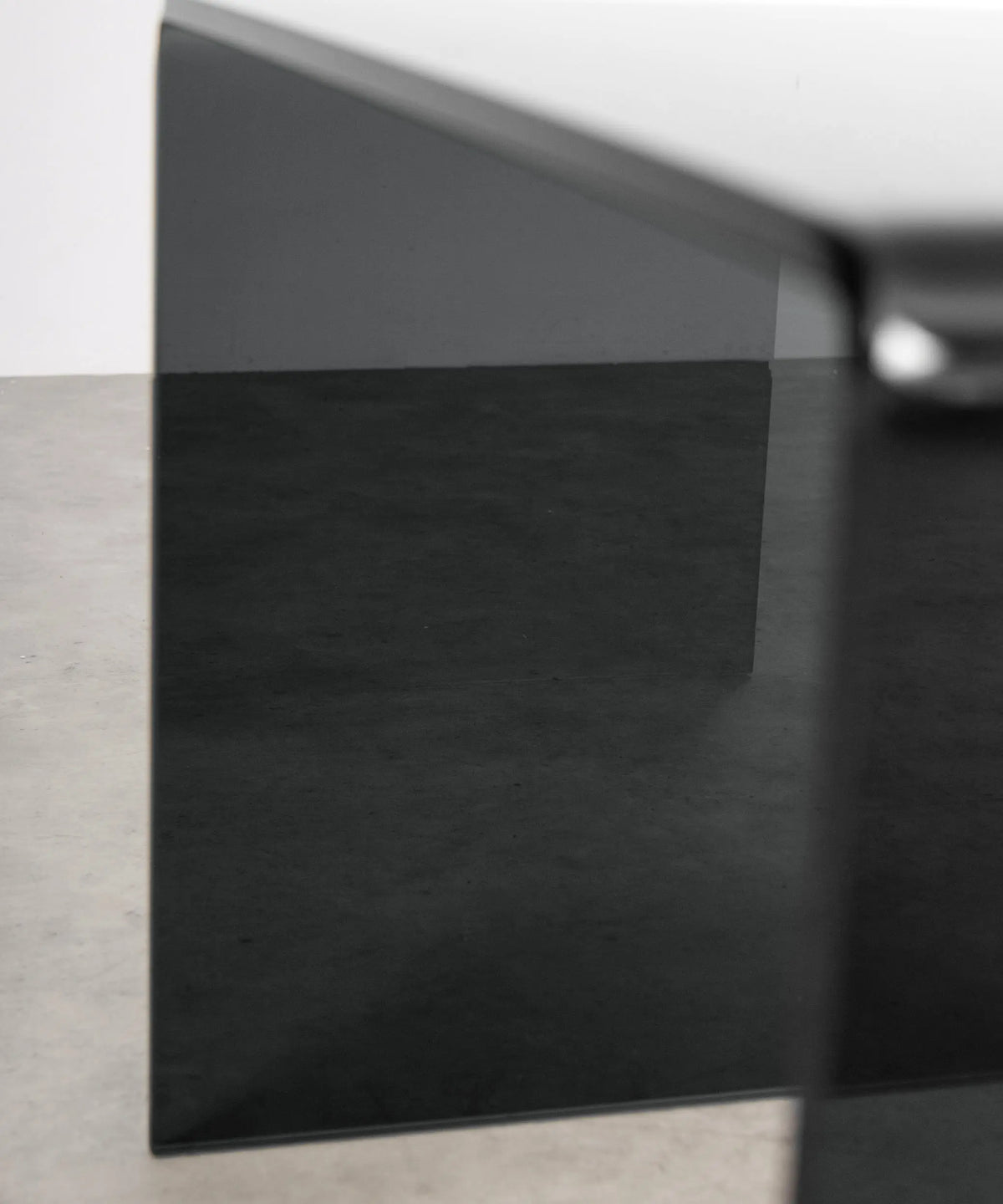 47205038981457 Mesa de Cristal Jolene 63 cm x 50 cm Mesas de Cristal Northdeco