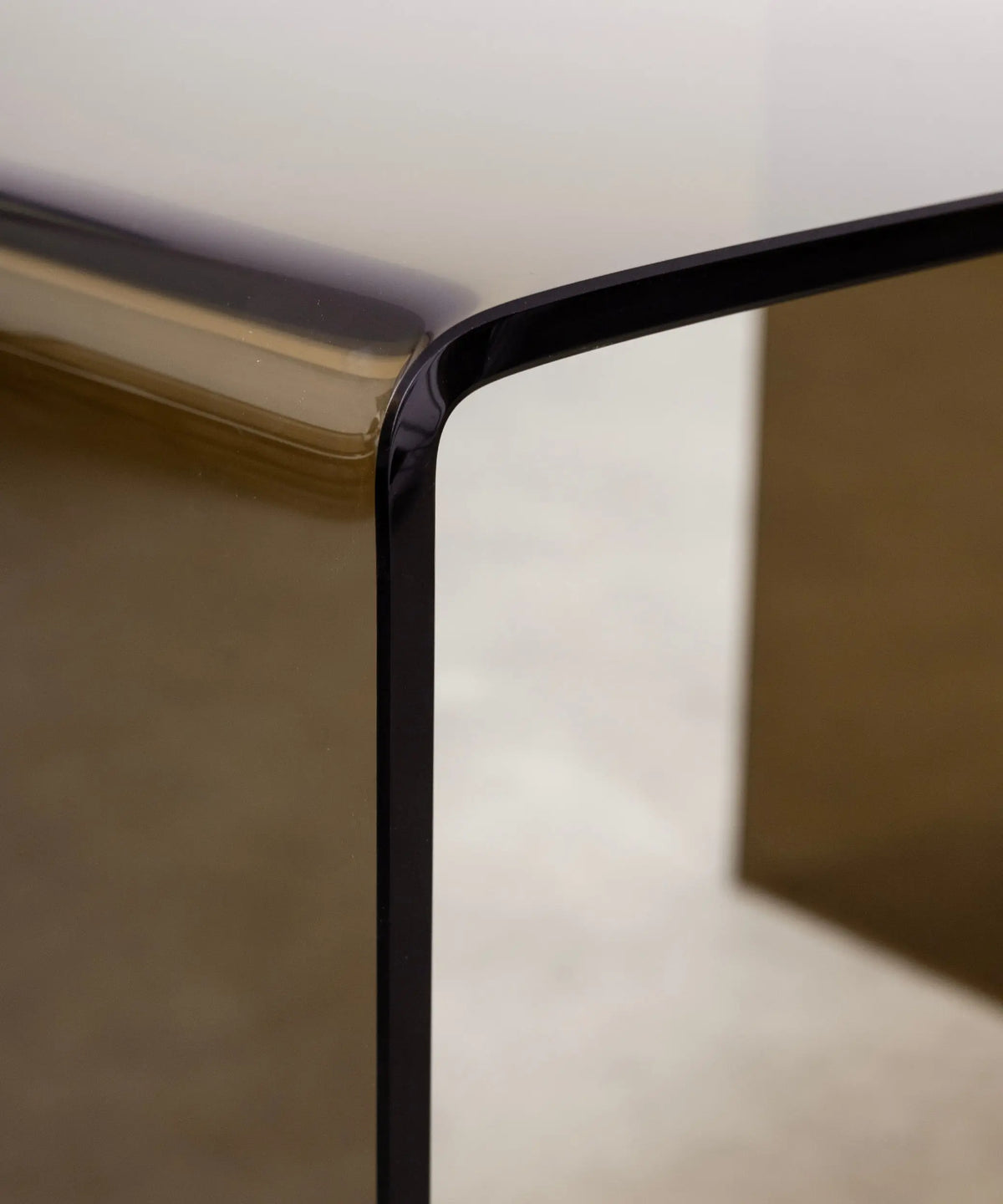 47205039014225 Mesa de Cristal Jolene 63 cm x 50 cm Mesas de Cristal Northdeco