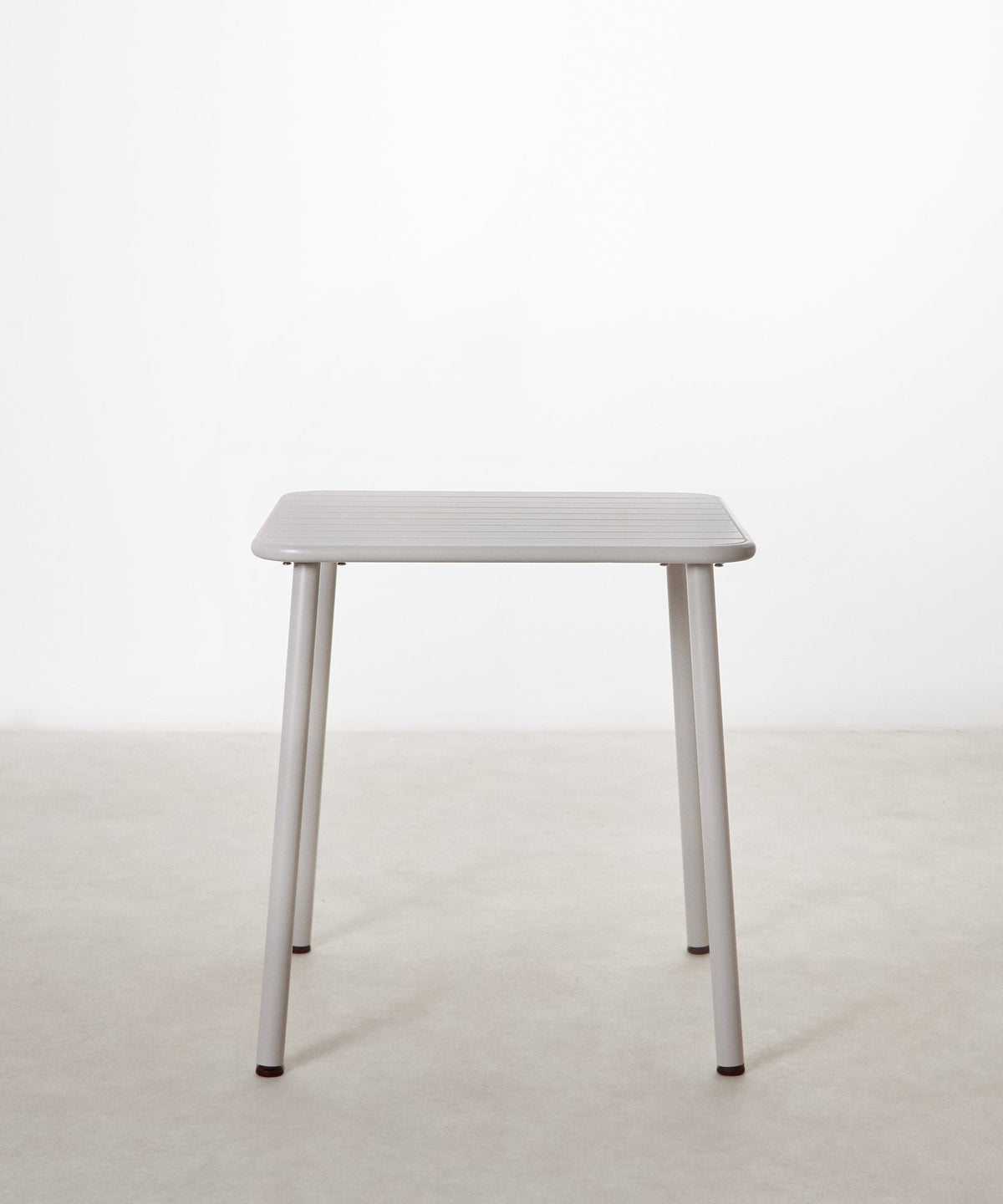 55102314480002 Mesa exterior de metal cuadrada Brisa (70x70 cm) Mesas Northdeco