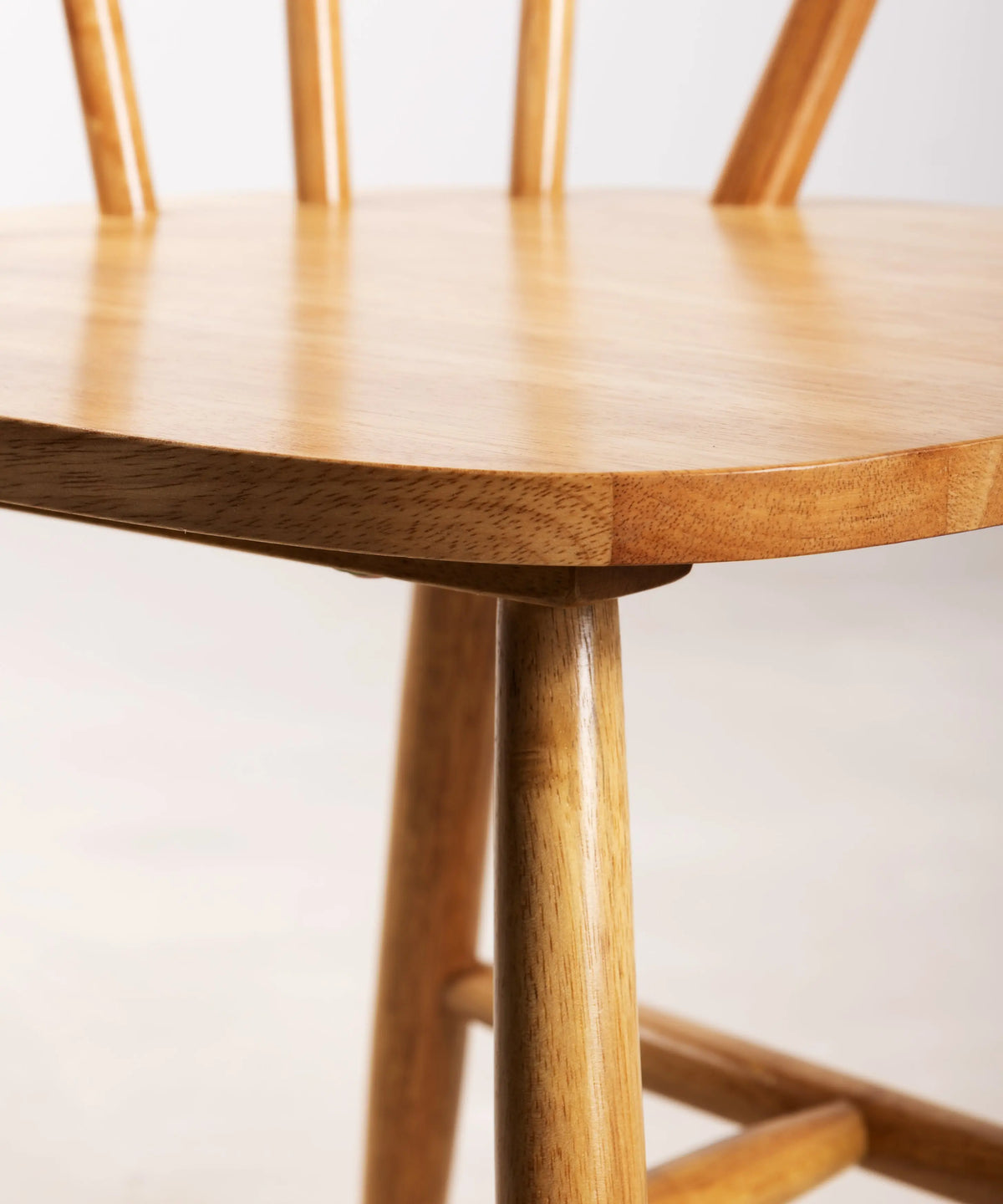 Silla Sena Arms  Northdeco
