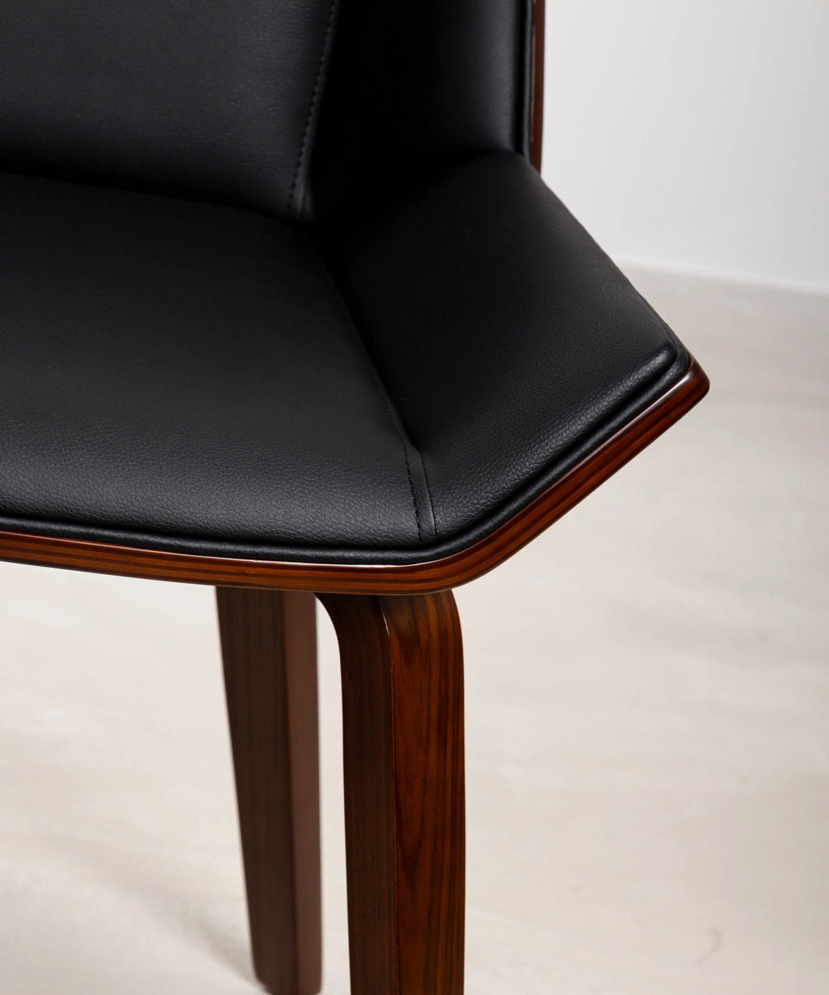 41849345605811 Silla Lyssa Sillas de madera Northdeco