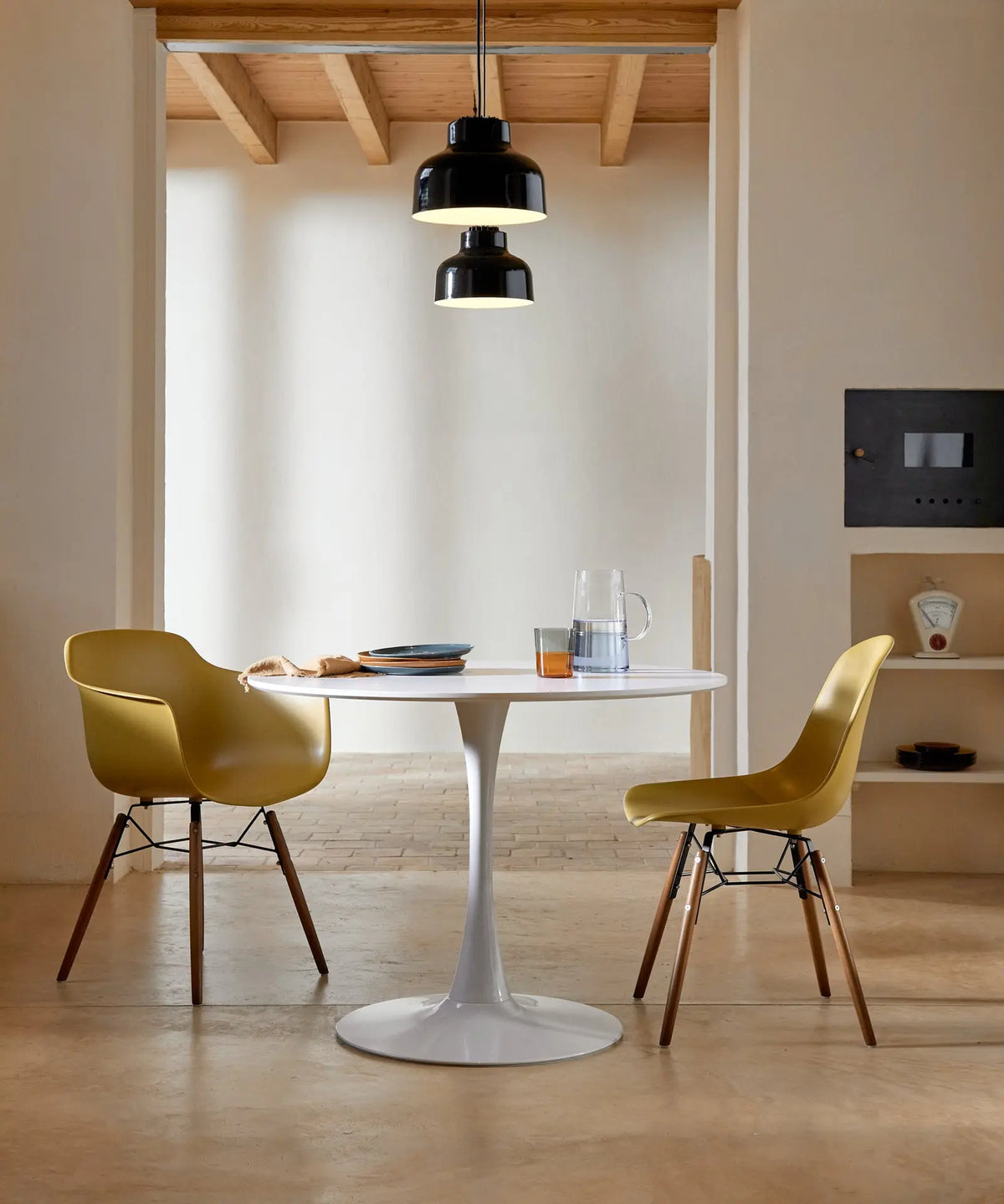 42033245028531 Silla de Polipropileno y Madera con Reposabrazos Elon Arms Sillas de Plástico Northdeco