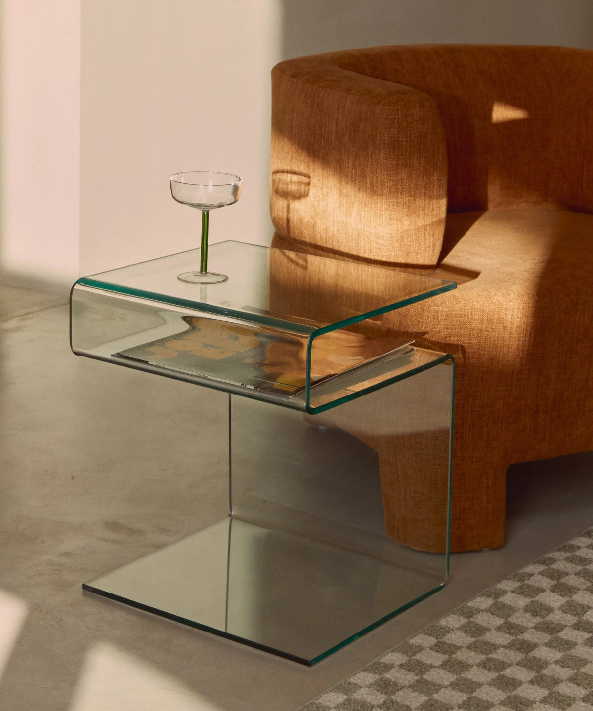 48466581848401 Mesa Auxiliar de Cristal de Saura  Northdeco