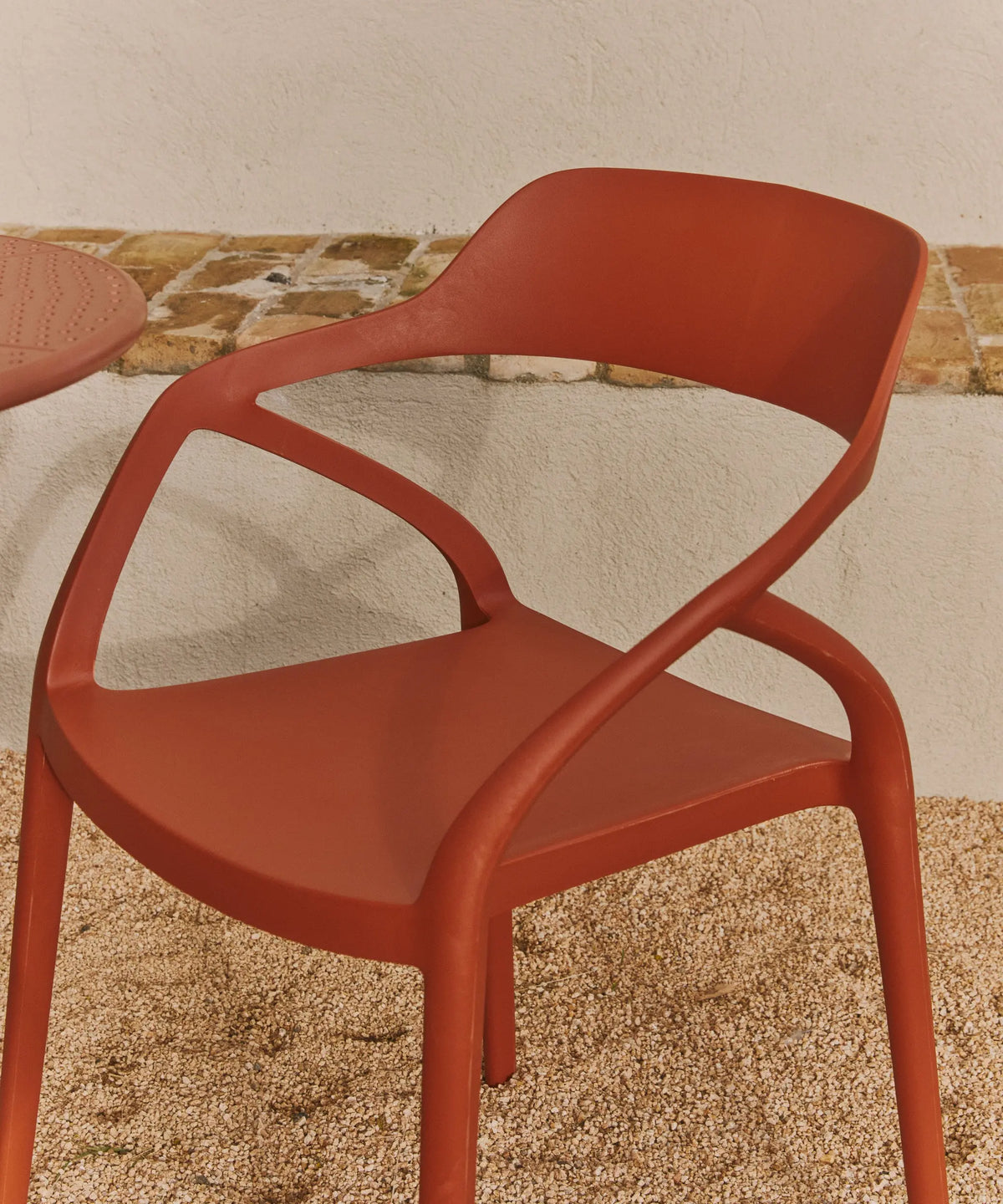 48433243128145 Silla Grace - Limited Edition Sillas de Plástico Northdeco