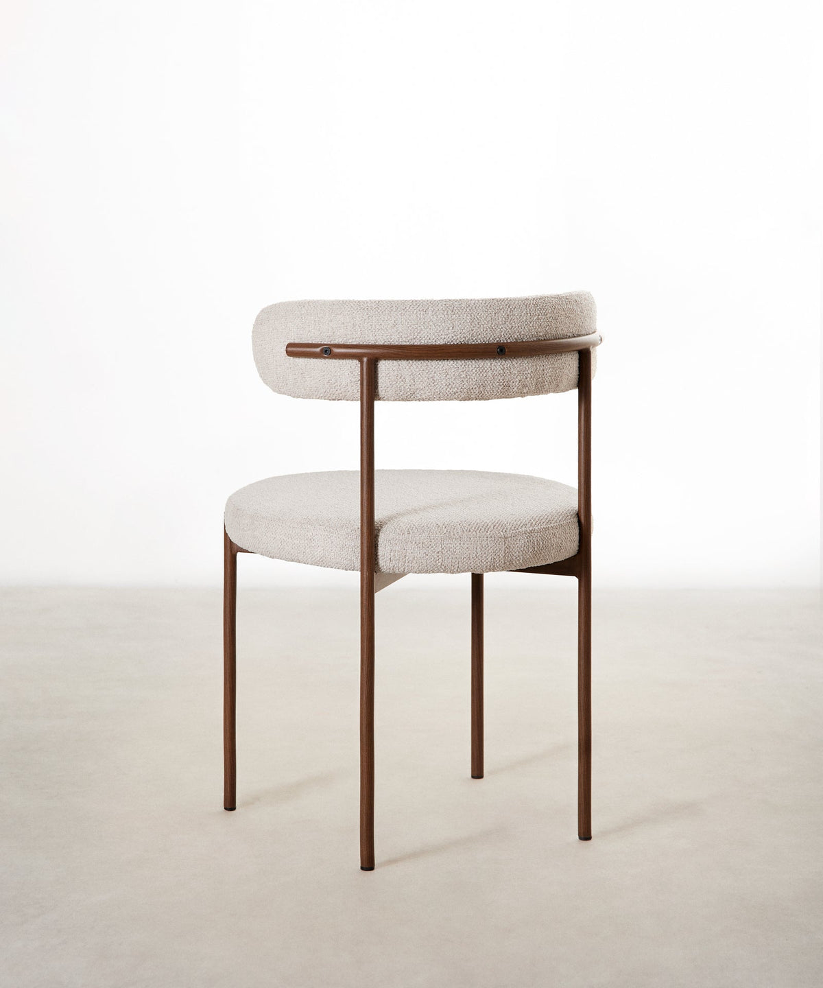 55629169885570 Silla de Comedor en Tela y Metal Alexia - EDICIÓN MADERA Sillas tapizadas Northdeco