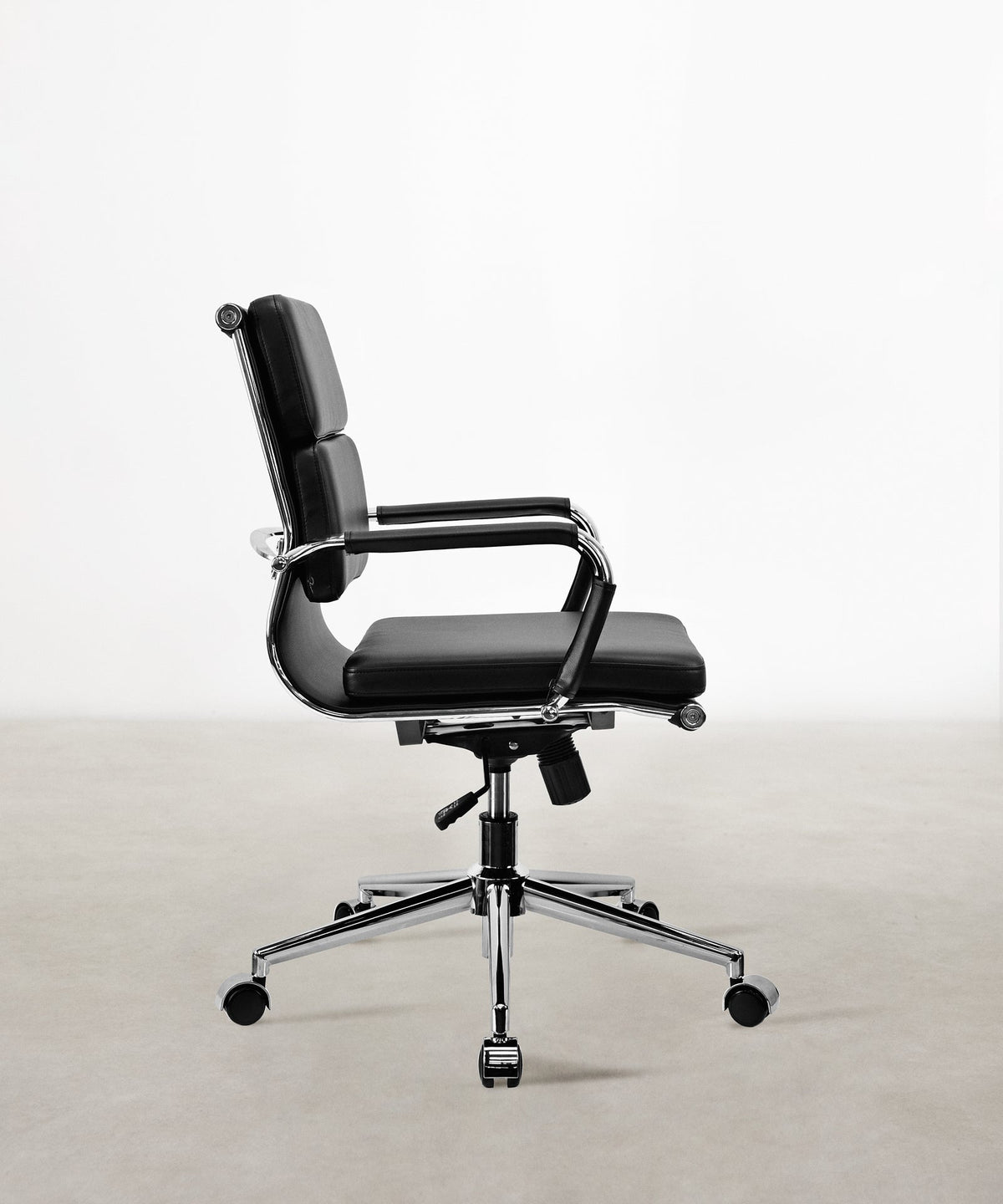 46683689222481 Silla de Oficina en Piel Low Base Jackson Sillas de Oficina Northdeco