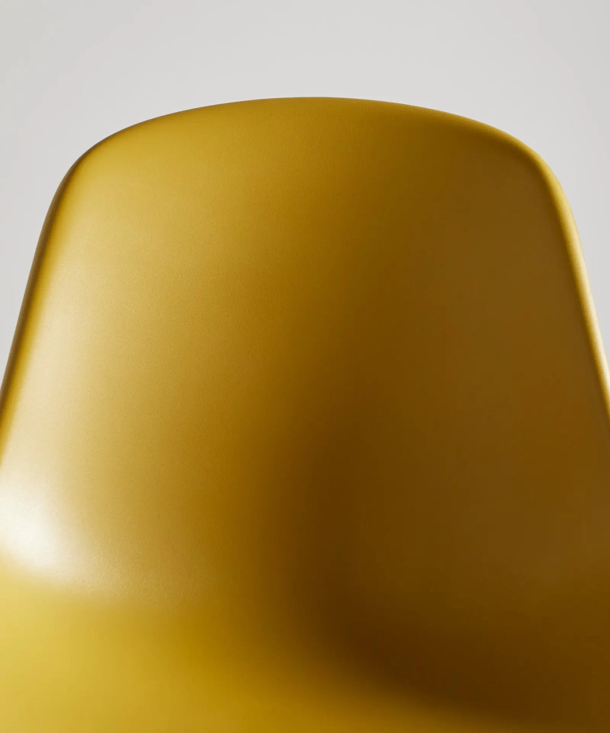 42033017192627 Silla de Polipropileno y Madera Elon Sillas de Plástico Northdeco