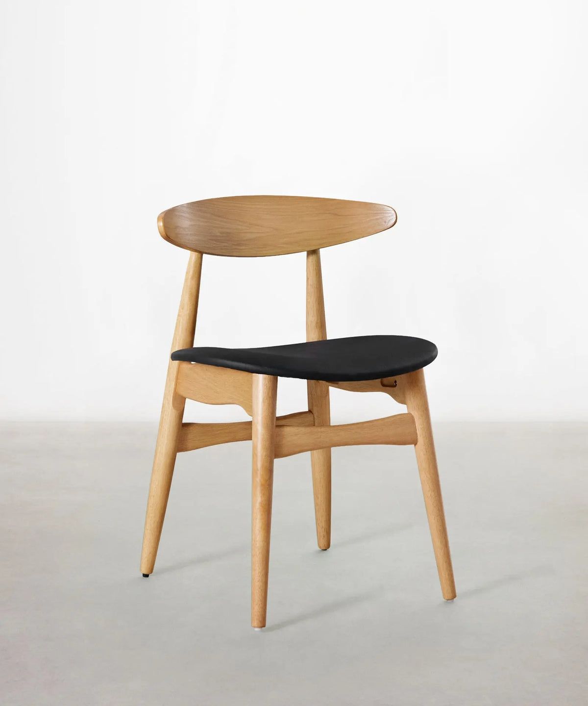 48289695793489 Silla de Comedor en Madera Acolchada Kyoto Sillas de Madera Northdeco