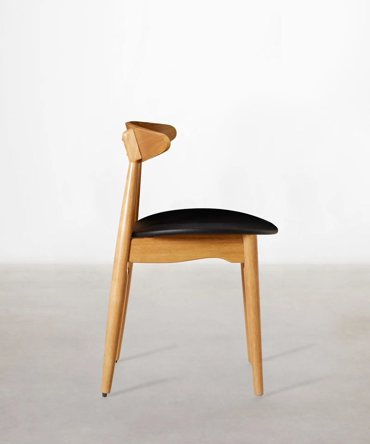 46795985158481 Silla de Comedor en Madera Acolchada Kyoto Sillas de Madera Northdeco