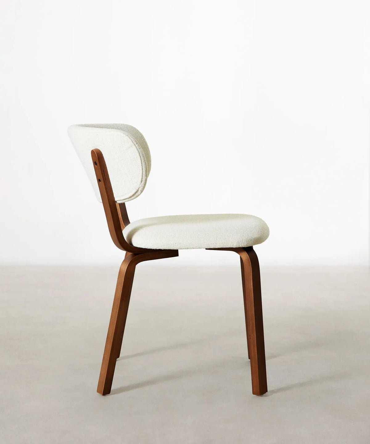 55822683406722 Silla de Comedor en Madera y Tapizada Benton Sillas Nórdicas Northdeco