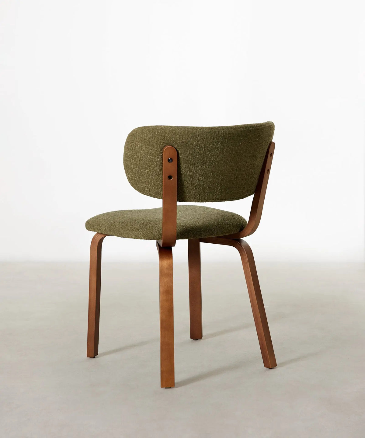 55822674493826 Silla de Comedor en Madera y Tapizada Benton Sillas Nórdicas Northdeco