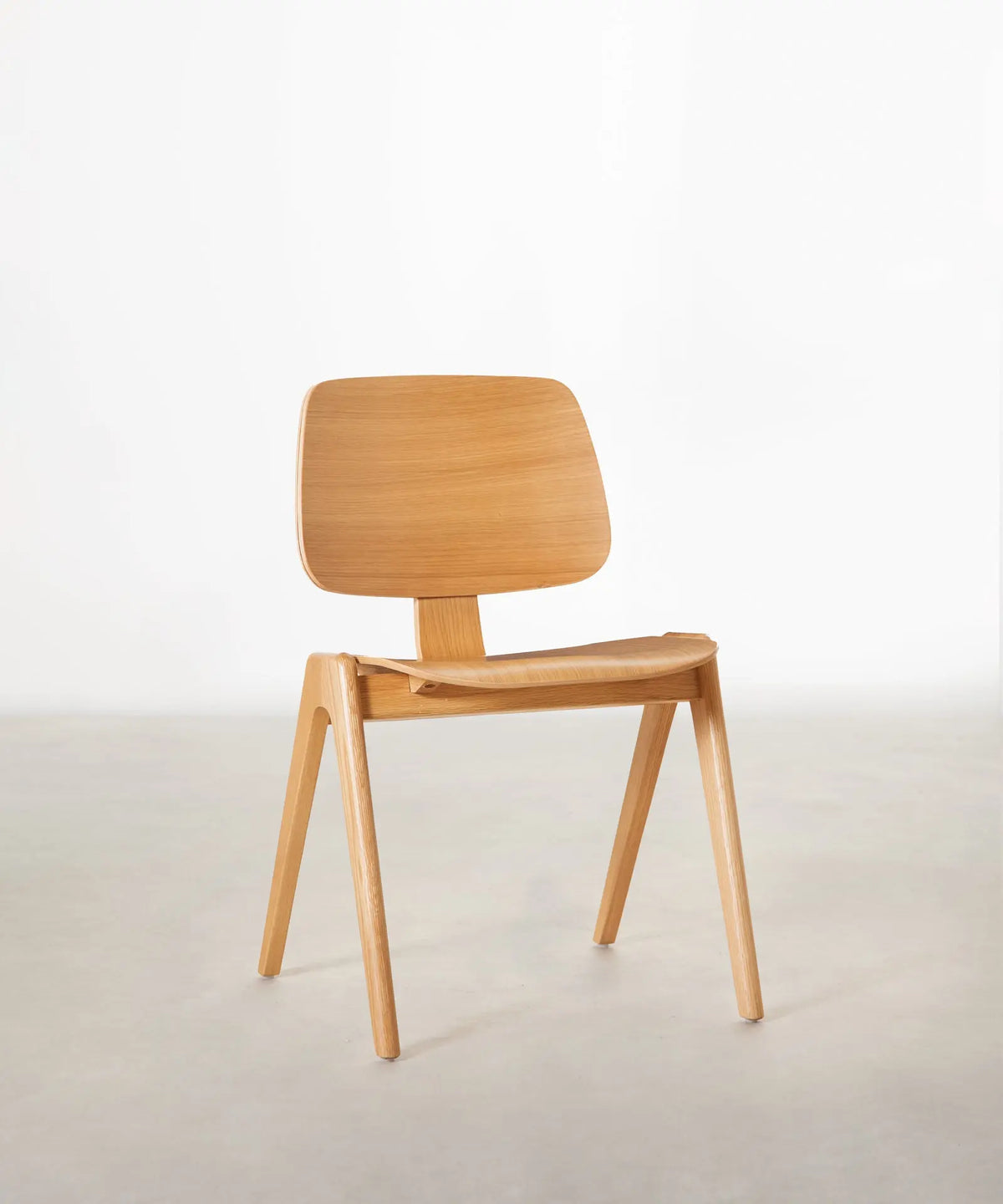 55215074836866 Silla de Comedor en Madera Vega  Northdeco