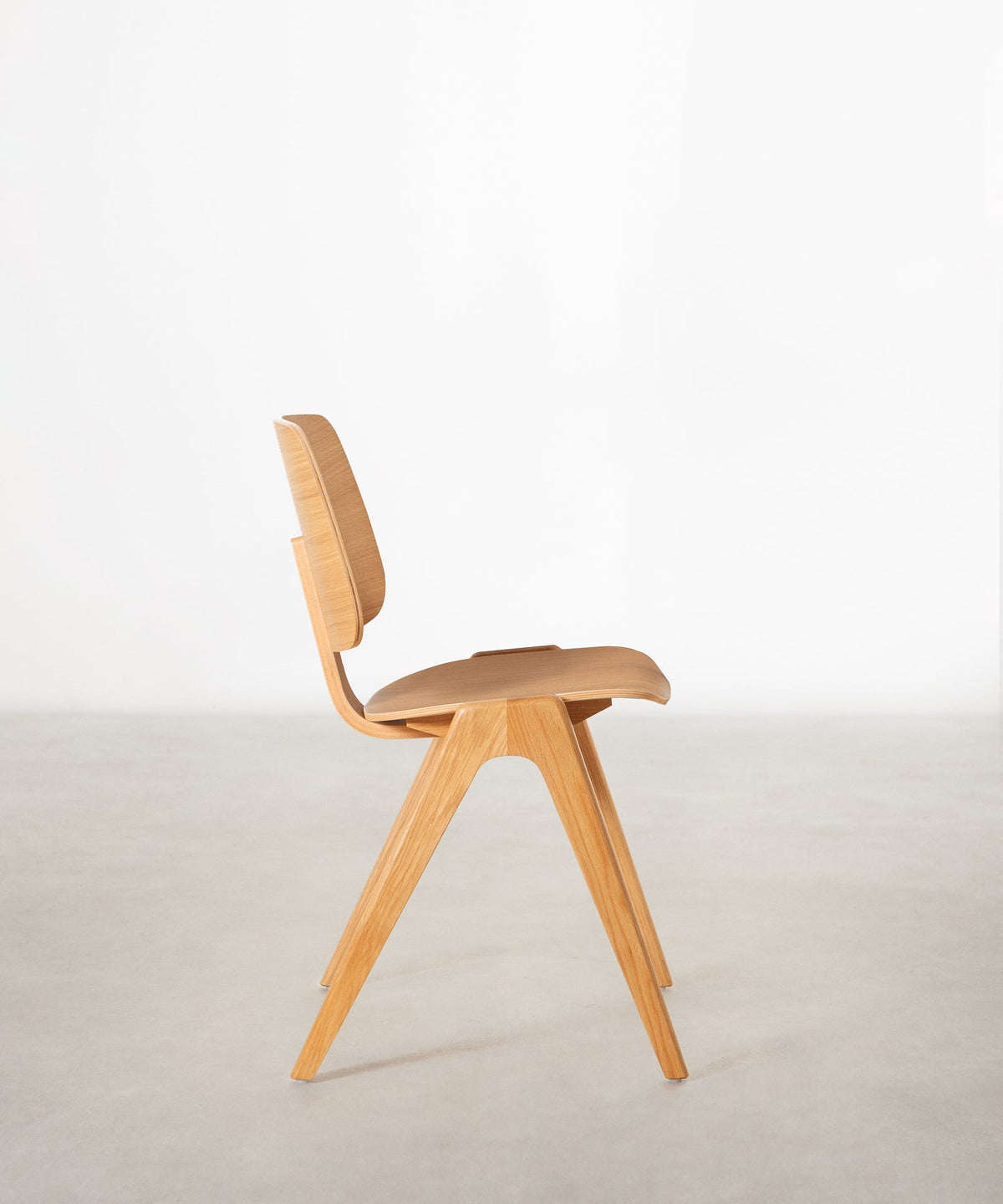 55215074836866 Silla de Comedor en Madera Vega  Northdeco