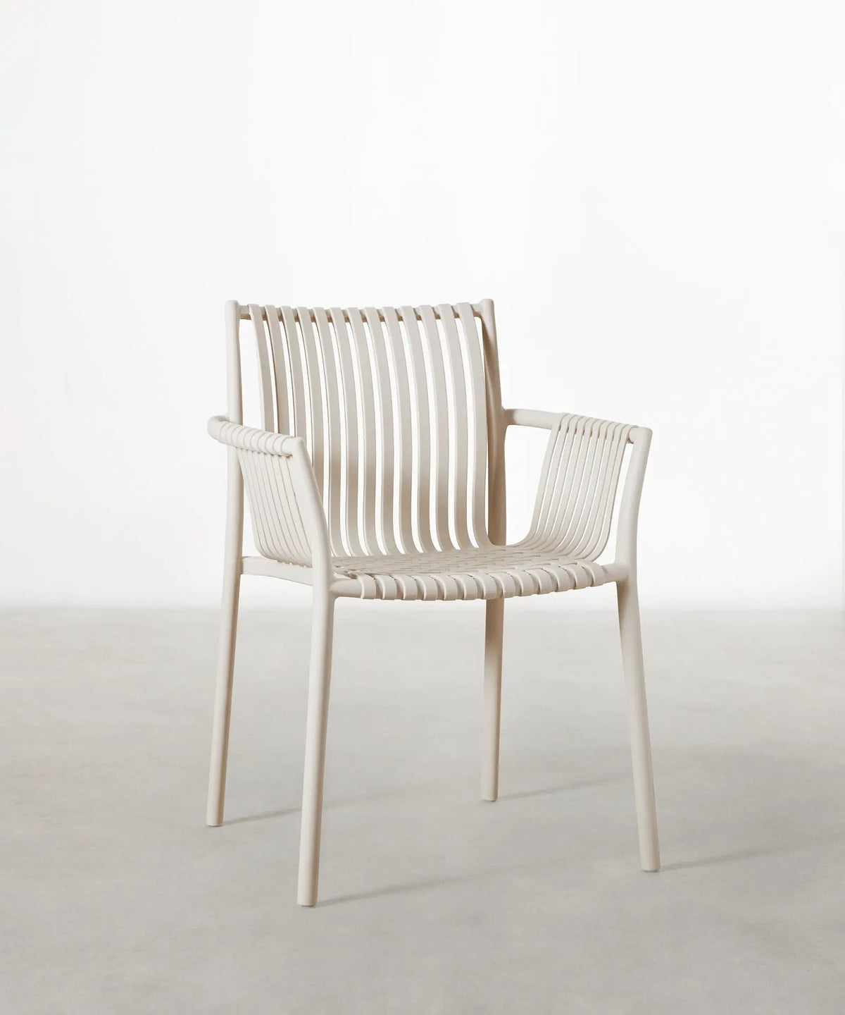 55771432026498 Silla de Polipropileno con Reposabrazos Salma Sillas de Plástico Northdeco