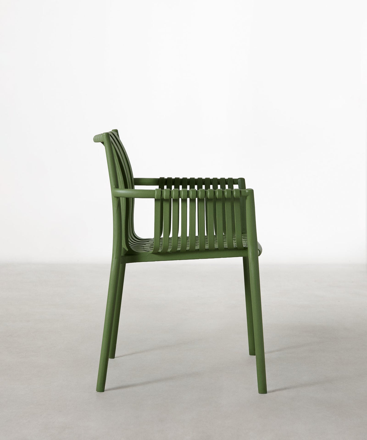 55771541799298 Silla de Polipropileno con Reposabrazos Salma Sillas de Plástico Northdeco