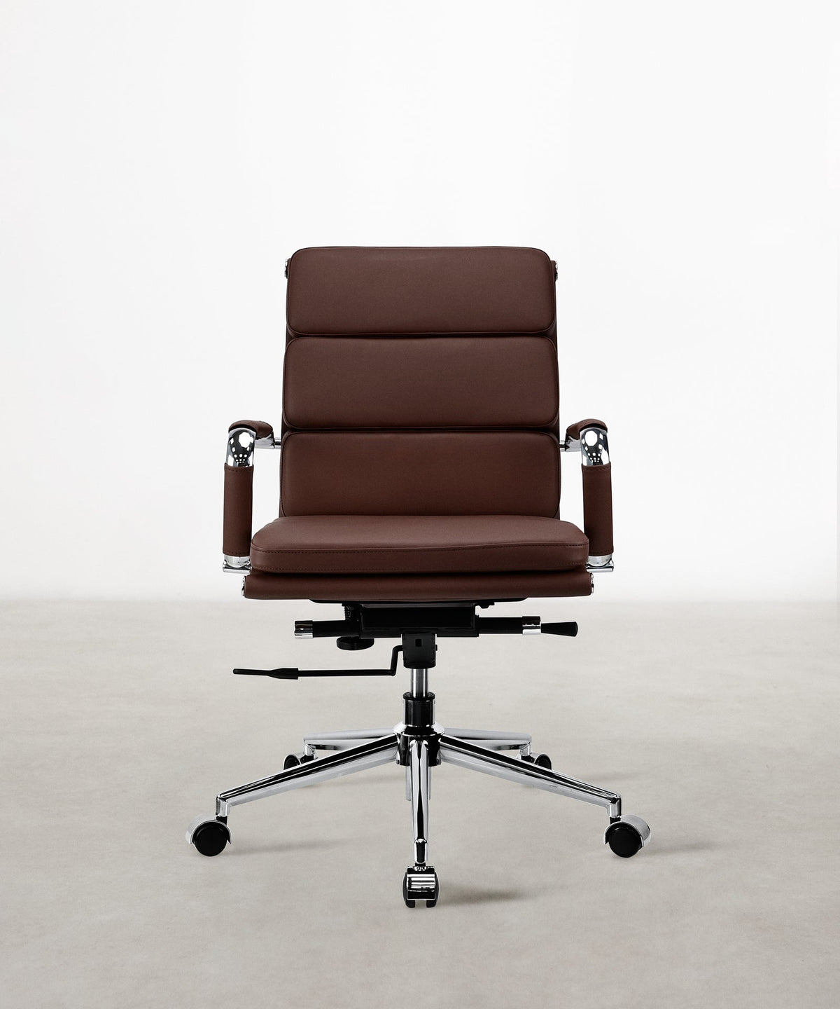 55814755352962 Silla de Oficina en Polipiel Low Base Adalia - Color Edition Sillas de Oficina Northdeco