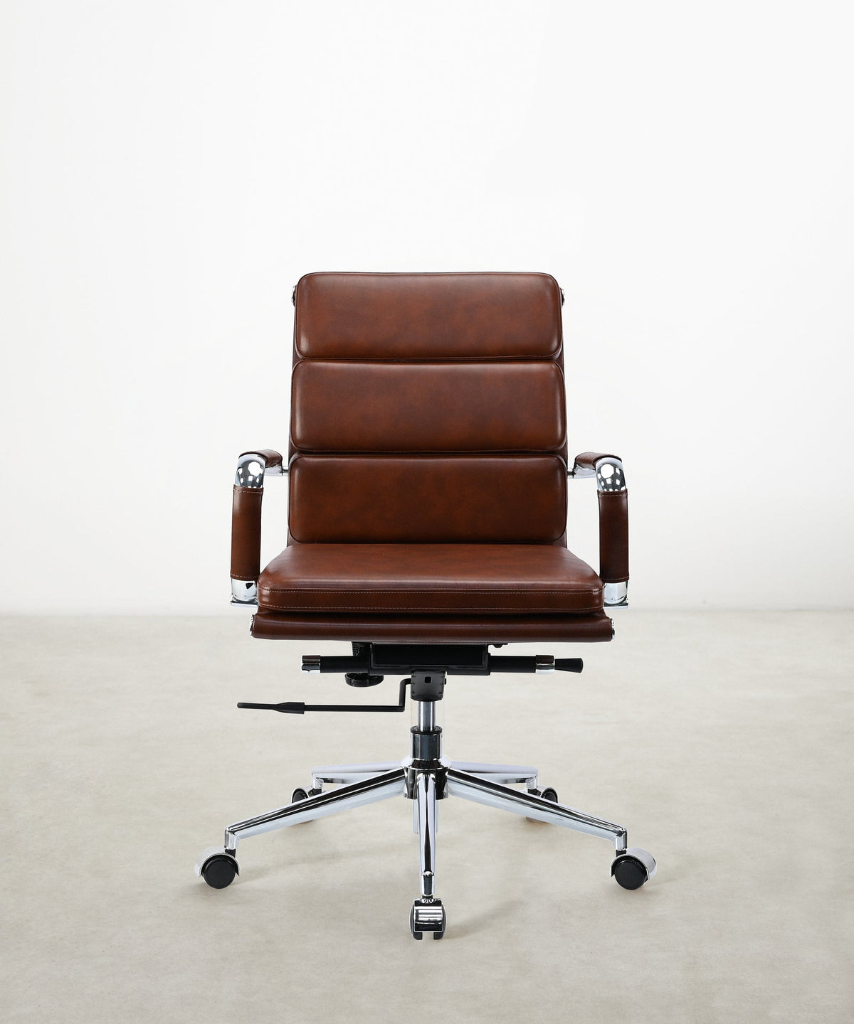 55533766836610 Silla de Oficina en Polipiel Low Base Adalia Sillas de Oficina Northdeco