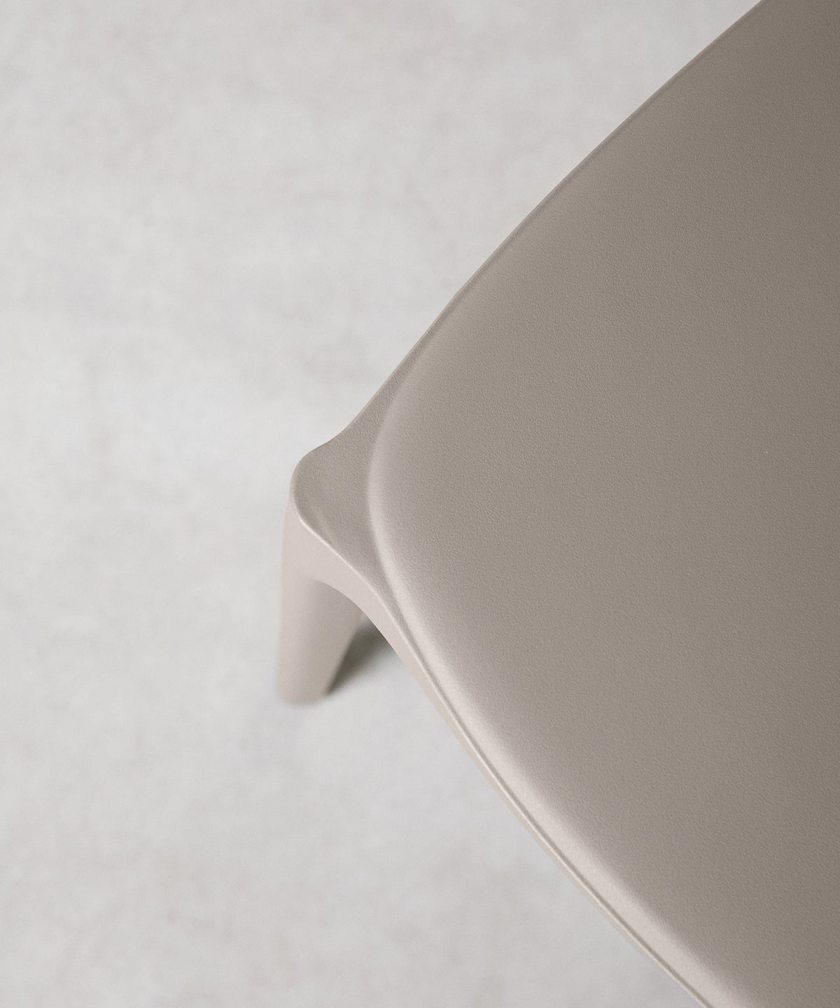 56443632779650 Silla de Polipropileno con Reposabrazos Saria Sillas de Plástico Northdeco