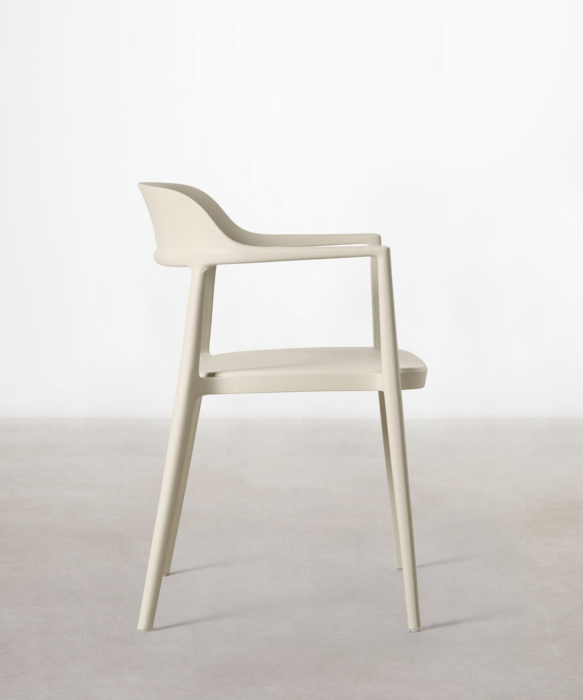 56381895639426 Silla de Polipropileno con Reposabrazos Naomi Sillas de Plástico Northdeco