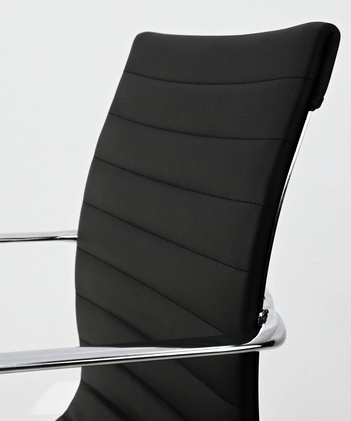 55948180586882 Silla de Oficina en Polipiel Benet Low Back Sillas de Oficina Northdeco