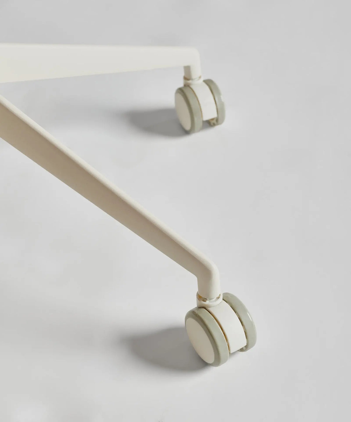 56875590025602 Silla de Oficina en Tela Alden Sillas de Oficina Northdeco