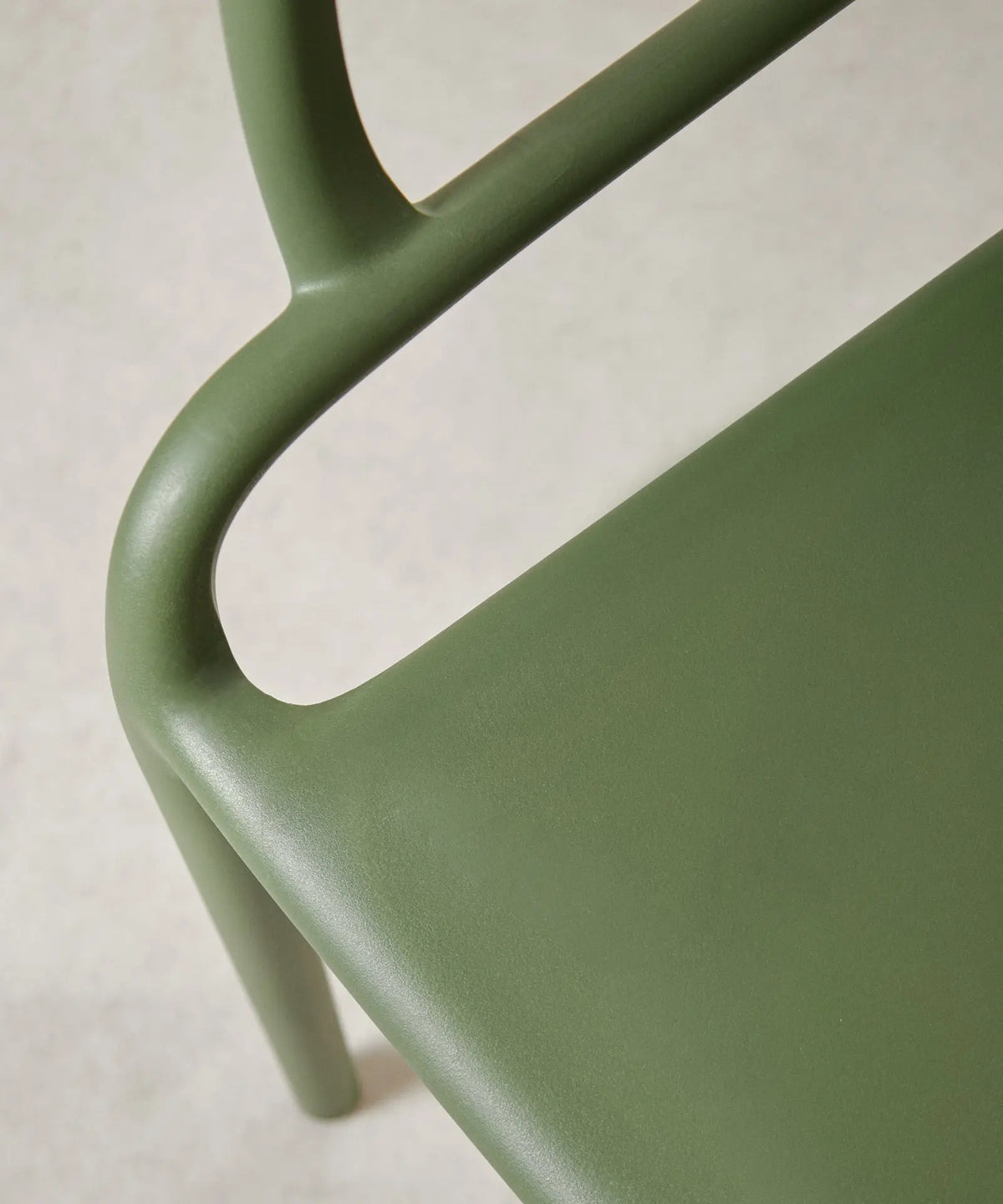 55066312638850 Silla de Polipropileno con Reposabrazos Mila Sillas de Plástico Northdeco