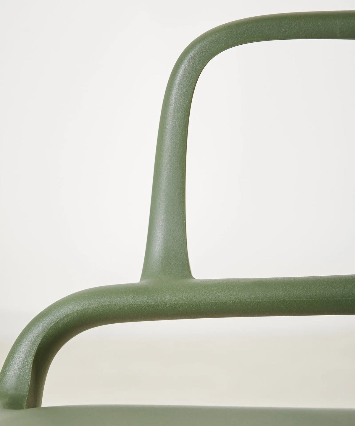55066312638850 Silla de Polipropileno con Reposabrazos Mila Sillas de Plástico Northdeco