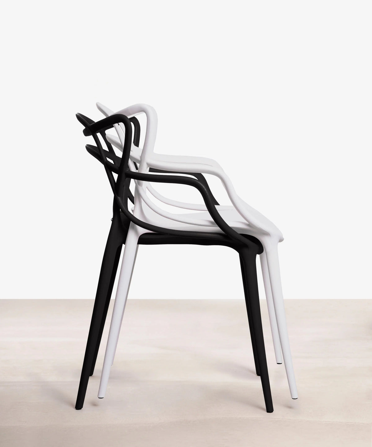 37789148840115 Silla Loop Sillas de Plástico Northdeco