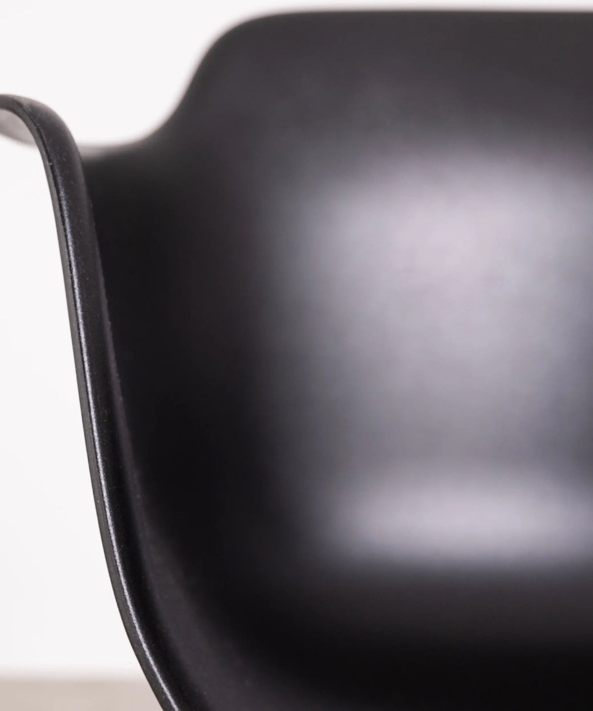 42135558881459 Silla Elon Arms Sillas de Plástico Northdeco
