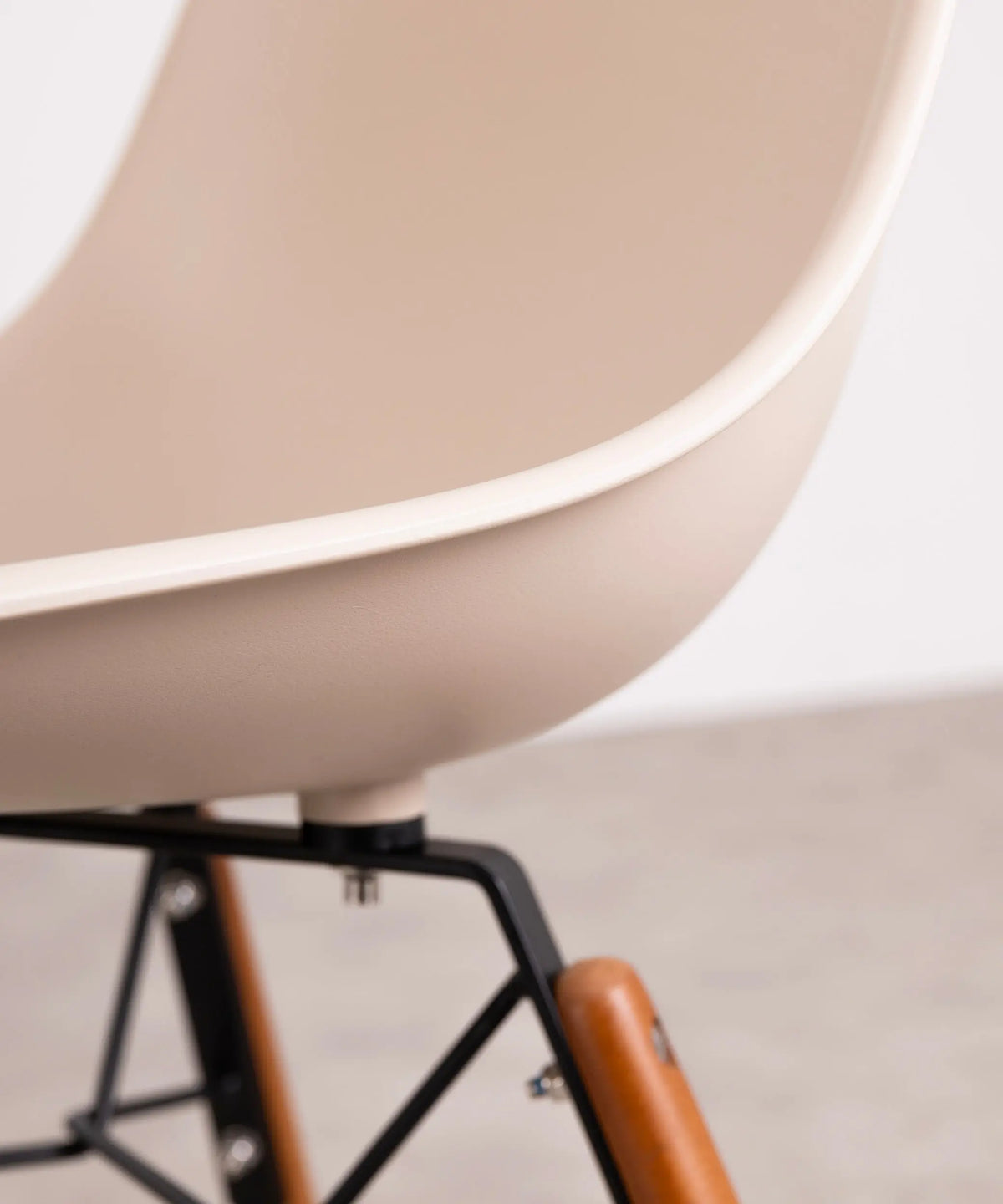 42016689520819 Silla Elon Sillas de Plástico Northdeco