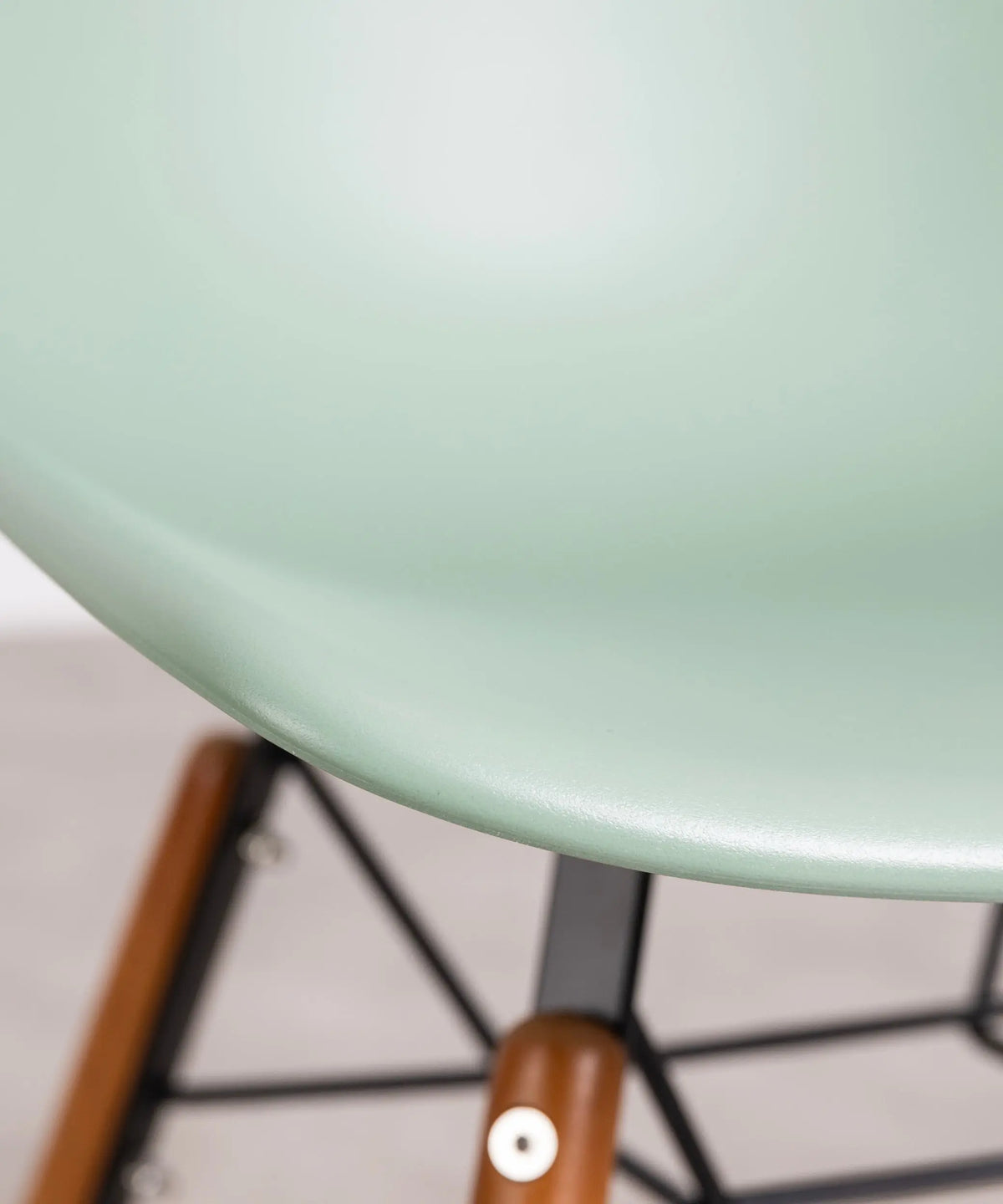 42033017225395 Silla Elon Sillas de Plástico Northdeco
