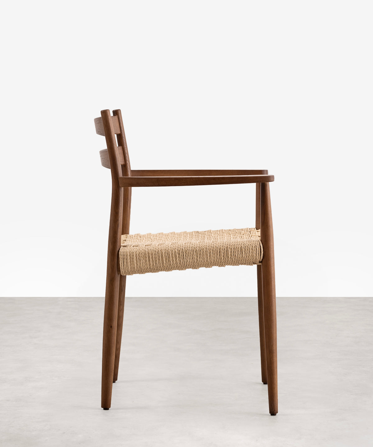 48427856822609 Silla Nona Arms  Northdeco