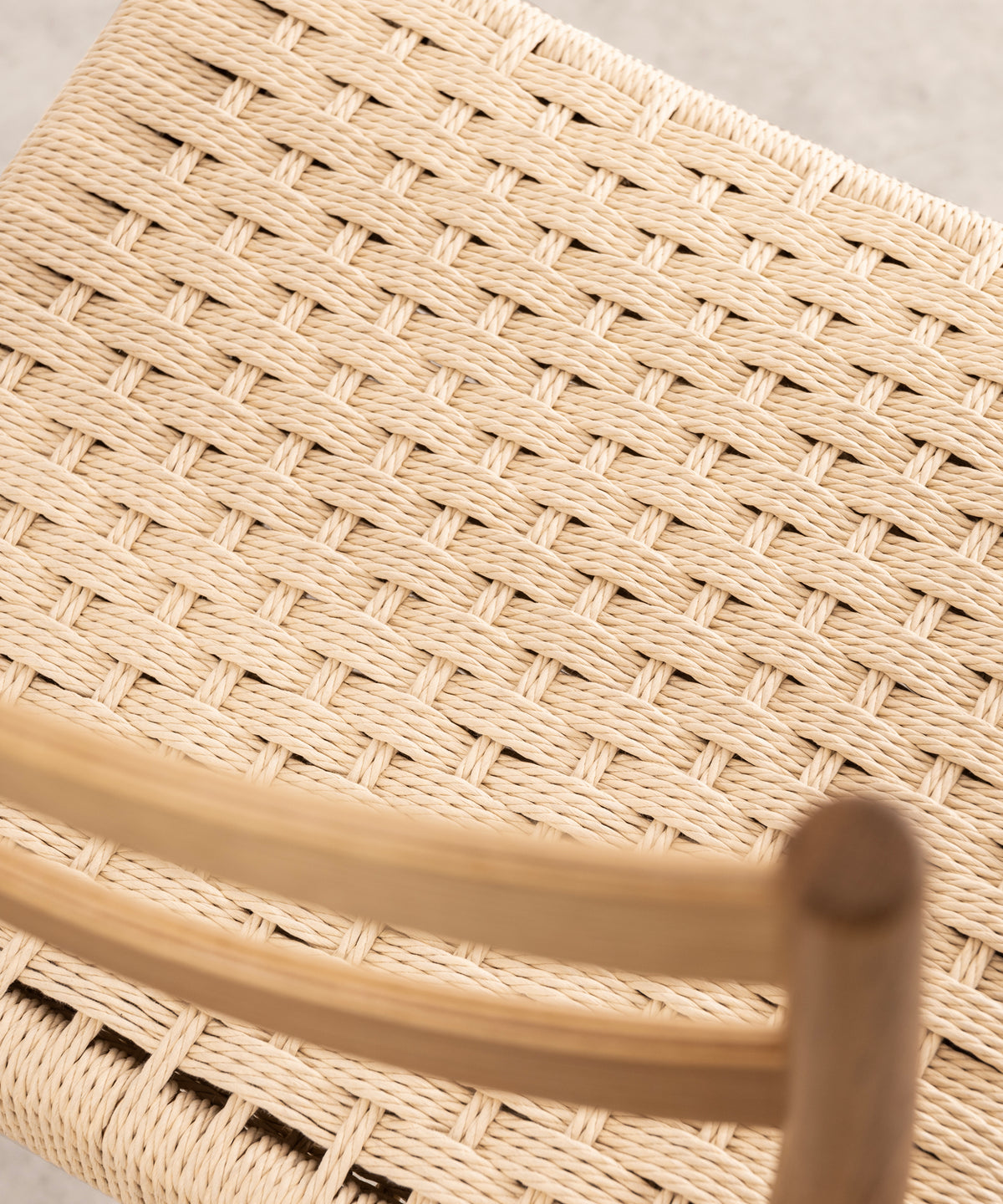 48593937662289 Silla Nona Sillas de madera Northdeco