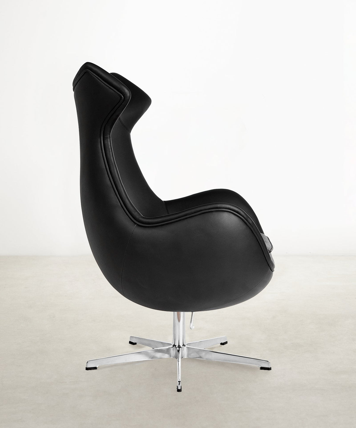 55557666636162 Sillón en Piel y Acero con Reposabrazos Monet Sillones tapizados Northdeco