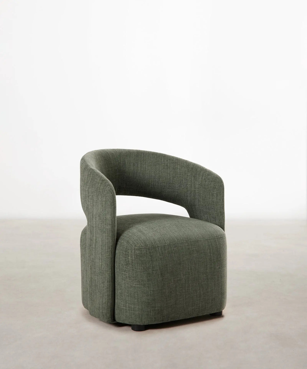 55521903018370 Sillón Tapizado con Reposabrazos Naya Sillones tapizados Northdeco