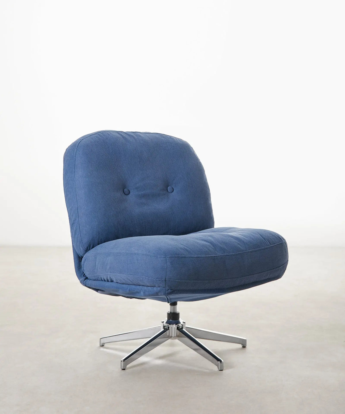 55223231611266 Sillón Giratorio Tapizado Orbit Sillones tapizados Northdeco