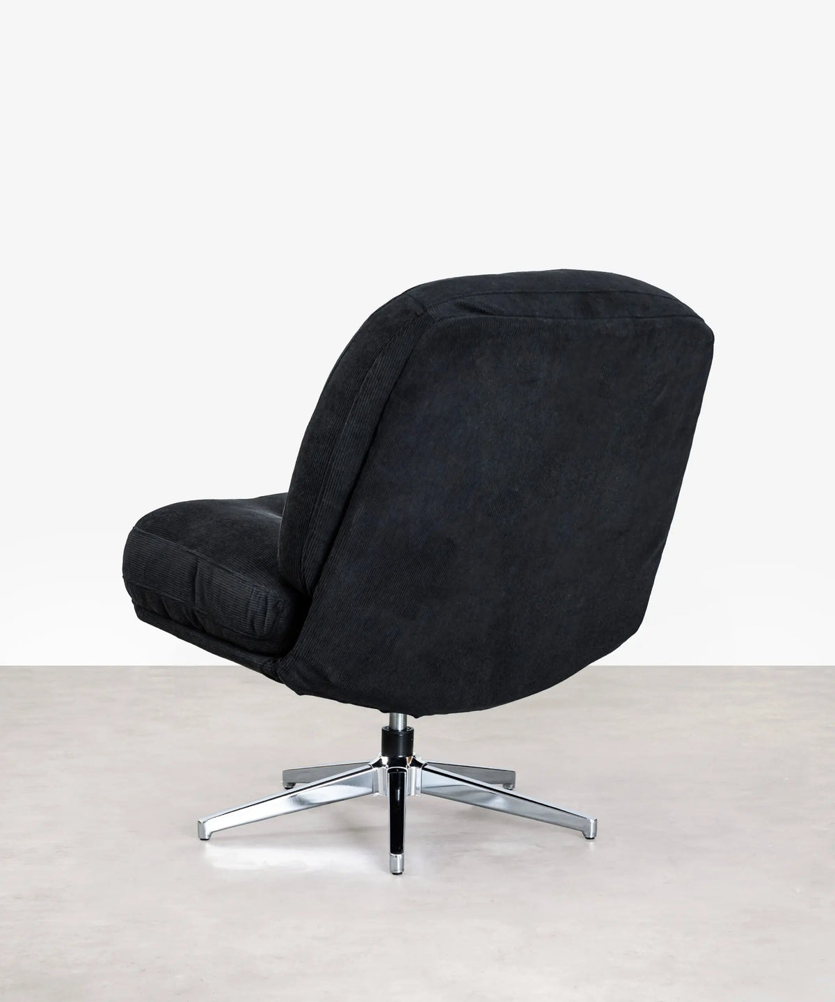 54941941694850 Sillón Orbit Sillones tapizados Northdeco