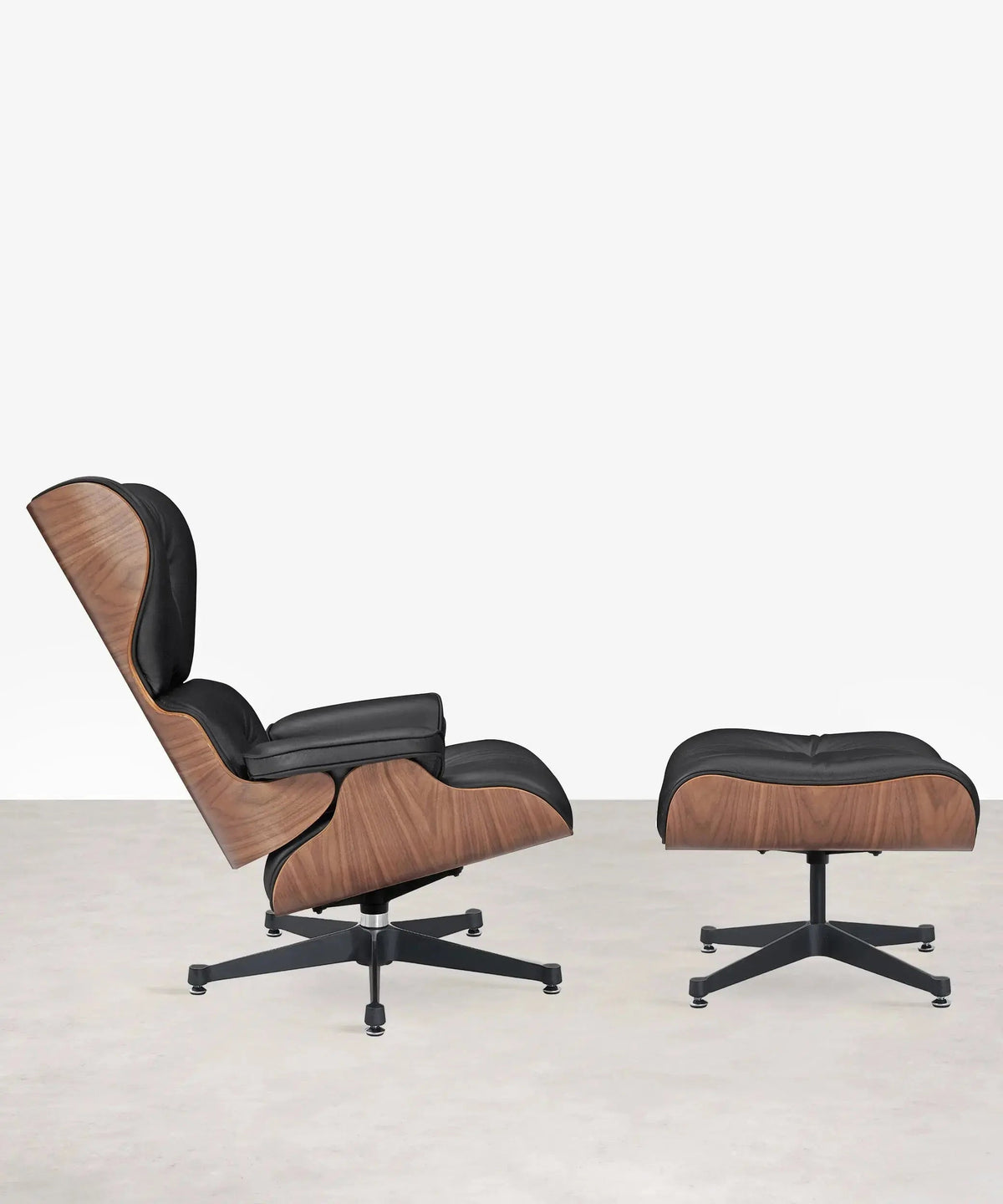 46580671218001 Sillón en Madera Tapizado en Piel Italiana con Reposapiés Sillones tapizados Northdeco