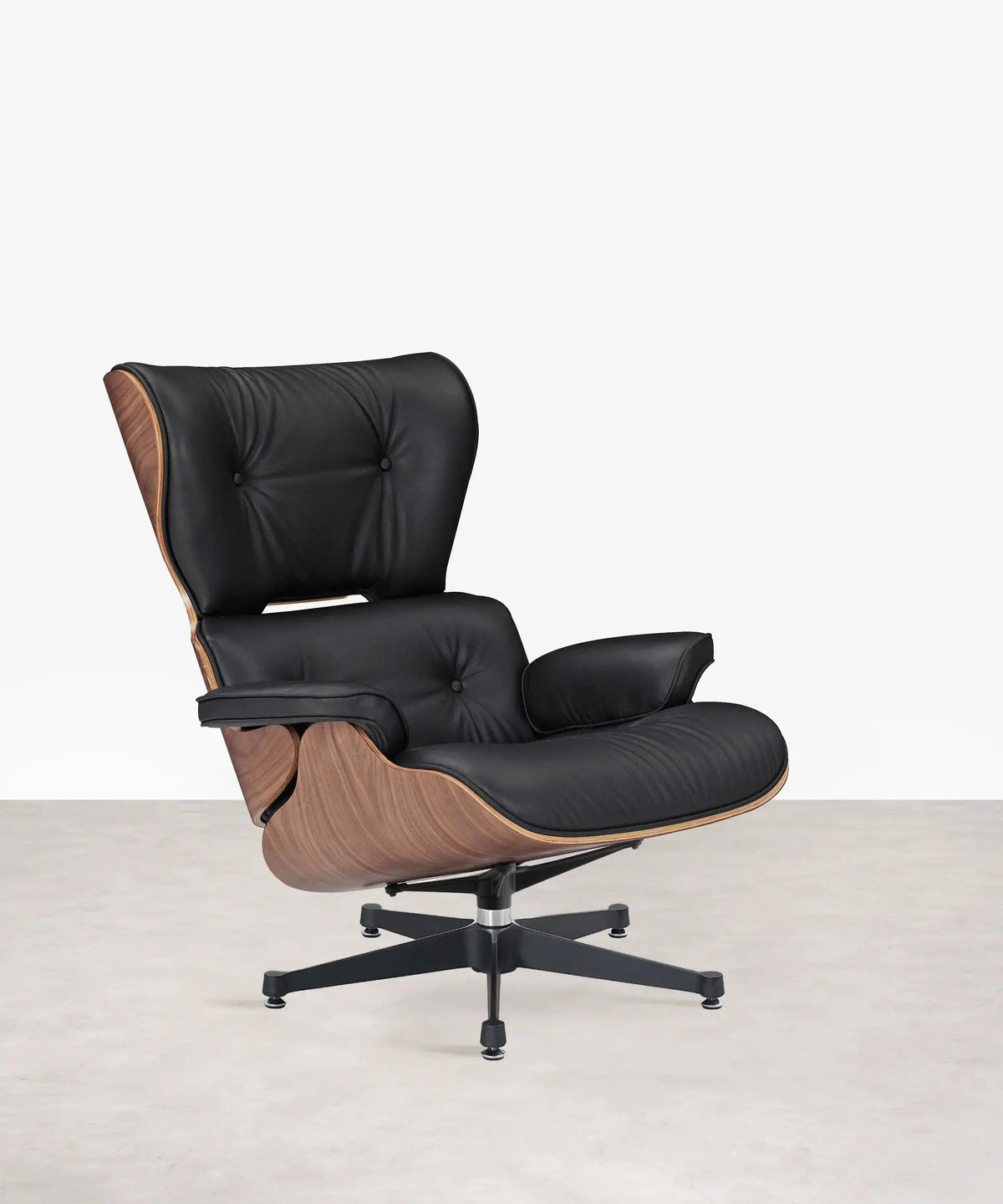46580671218001 Sillón en Madera Tapizado en Piel Italiana con Reposapiés Sillones tapizados Northdeco