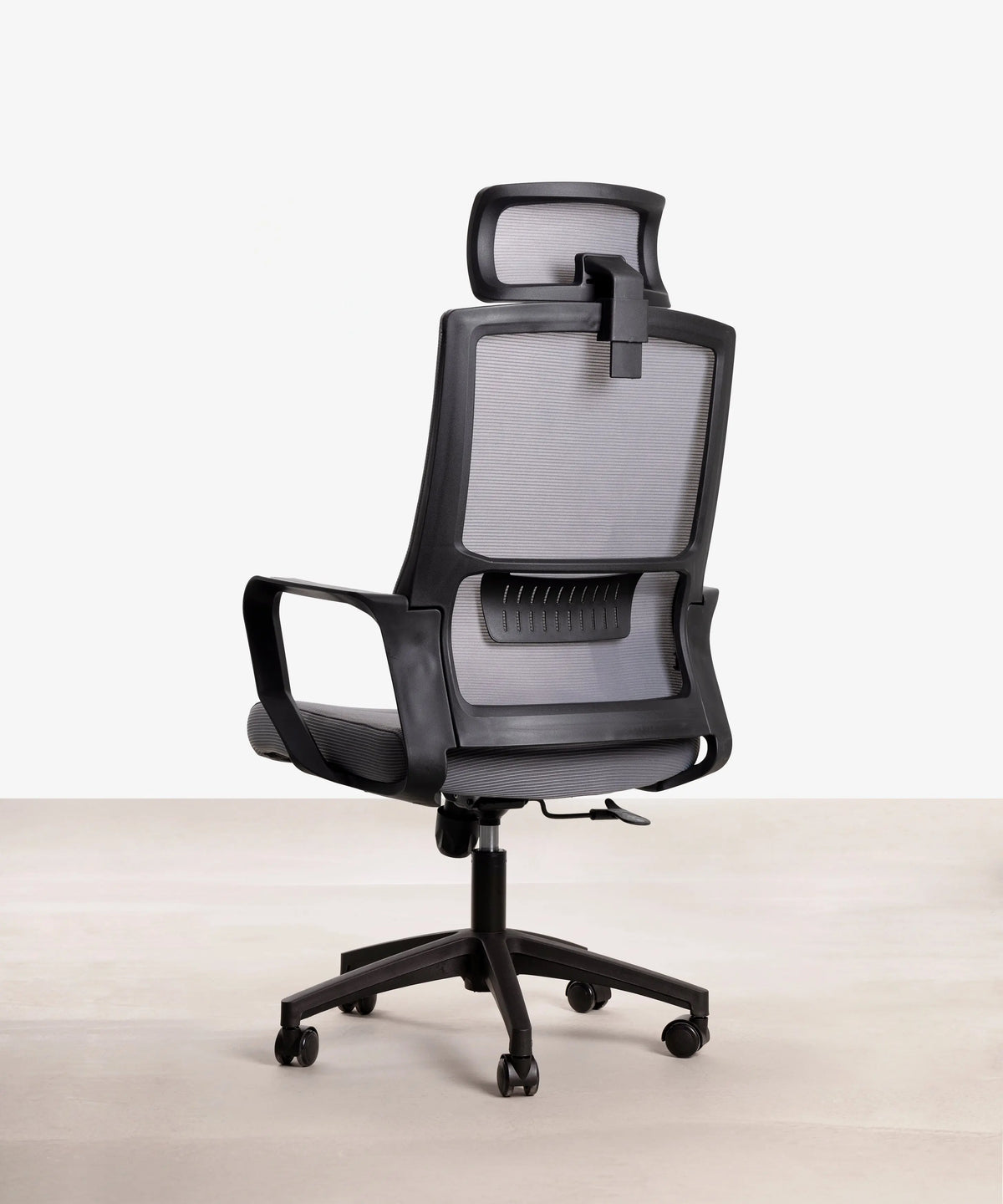 Silla Oficina Ergonómica Teil - Black Edition Sillas de Oficina Northdeco